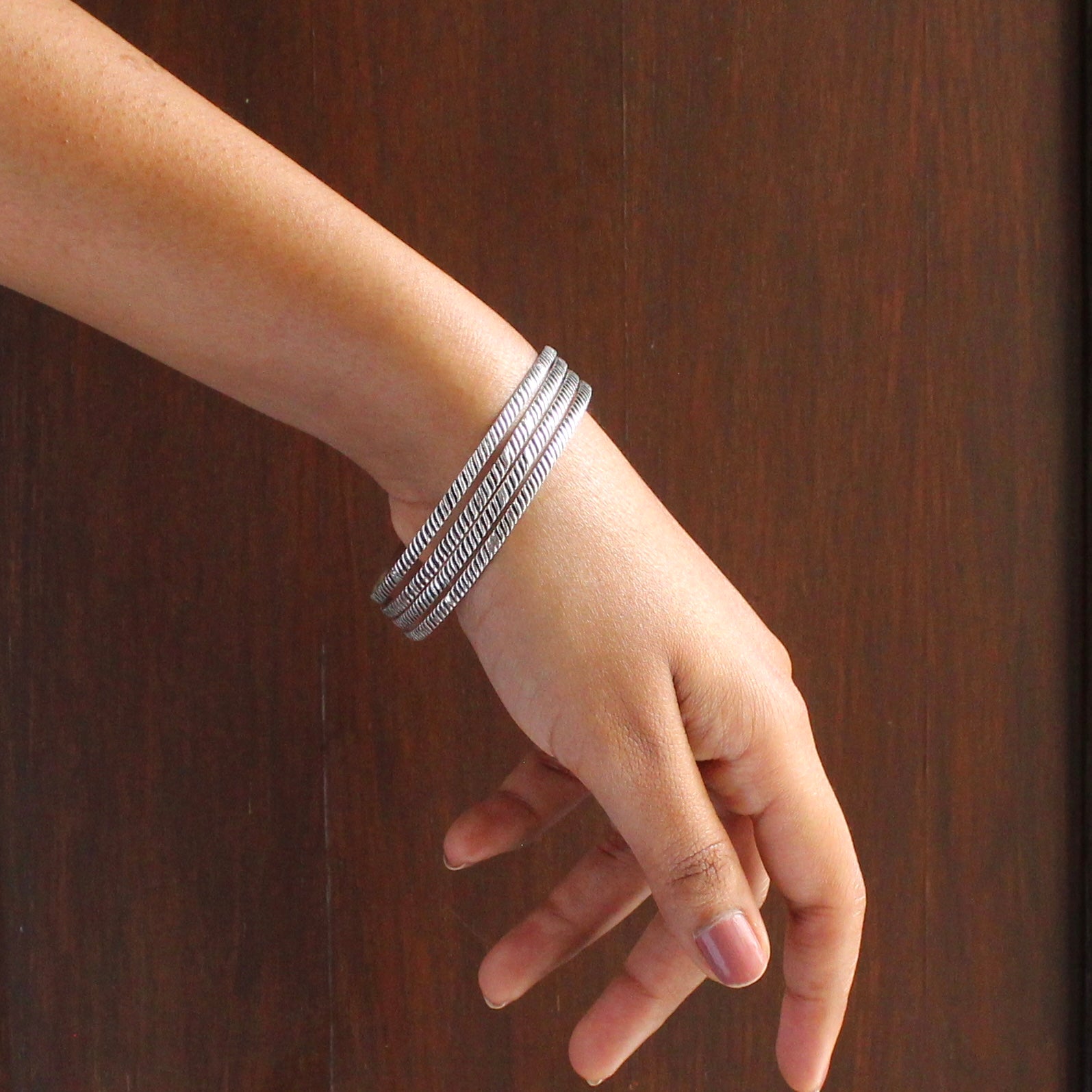 Lined 925 Oxidised Silver Minimal Bangles- Set of 4 bangles