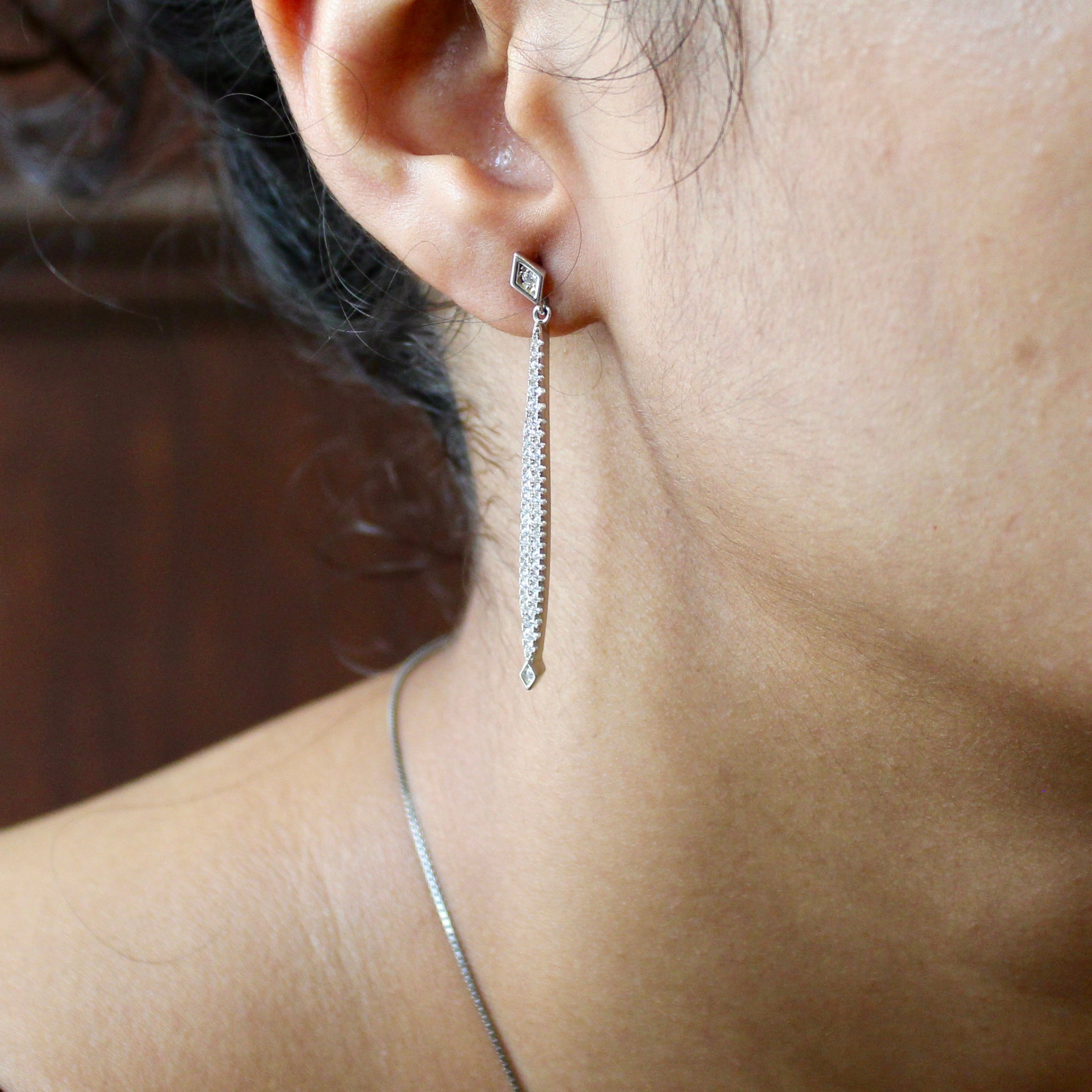 Party on my mind zircon lined Pendant with Earrings in 925 silver