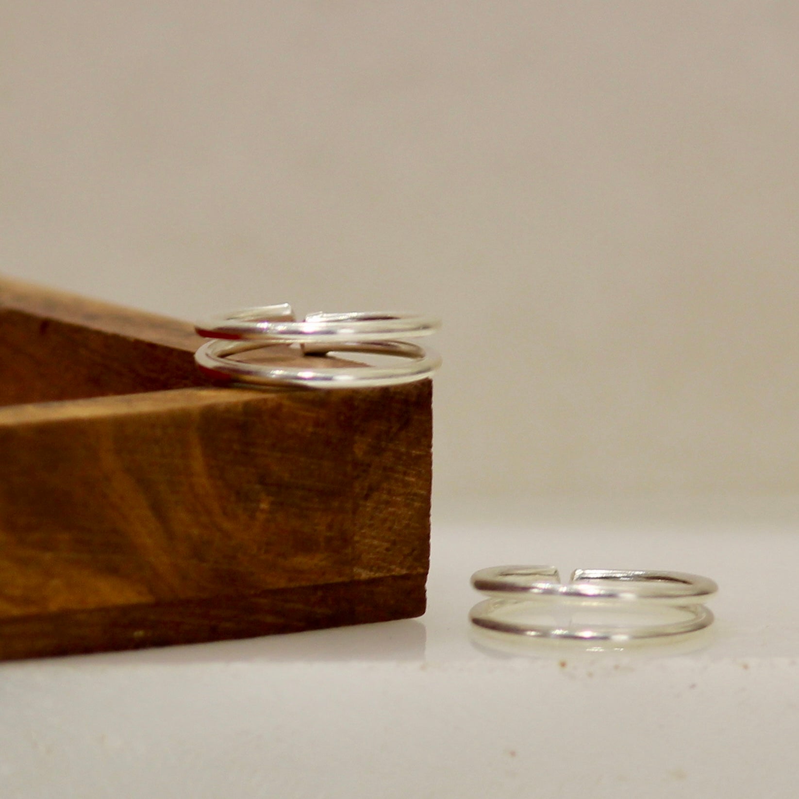 2 Wired Classic 925 Pure Silver Toe Rings- Pair