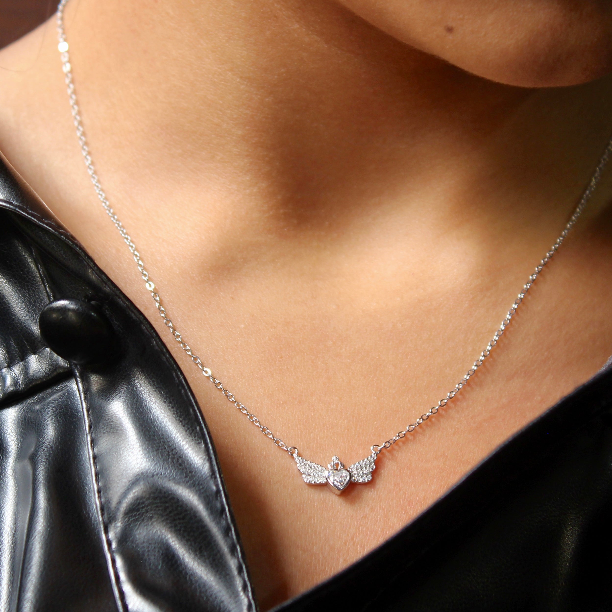 Eagle Ring Wing Zircon Stone 925 Silver Pendant With silver linked Chain