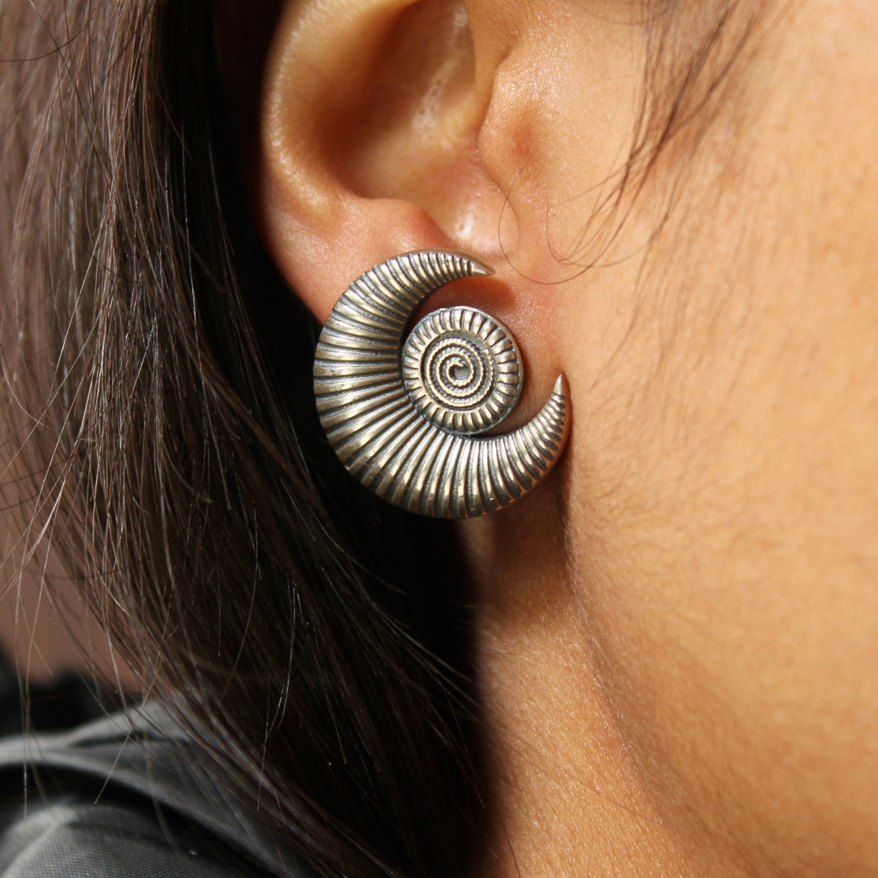 Half Moon Spiral Pure Antique 925 Silver Studs