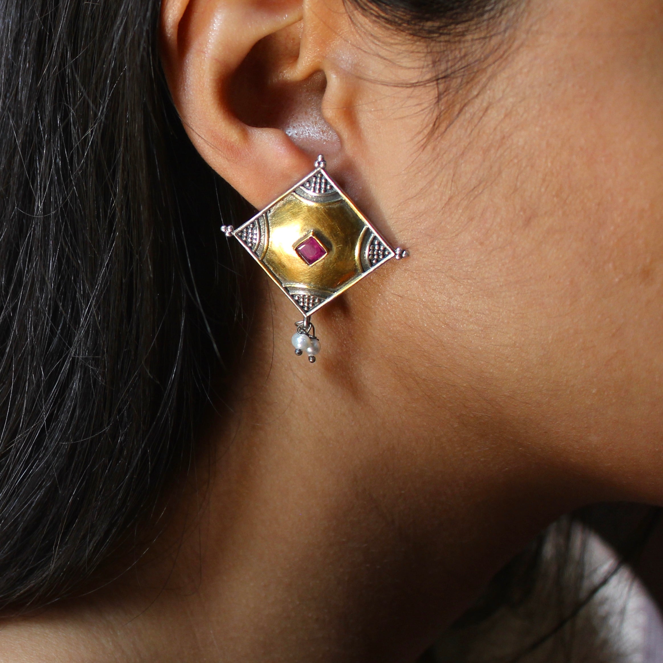 Ruby Stone at Center Antique Cube Pure Silver Studs in Gold Polish