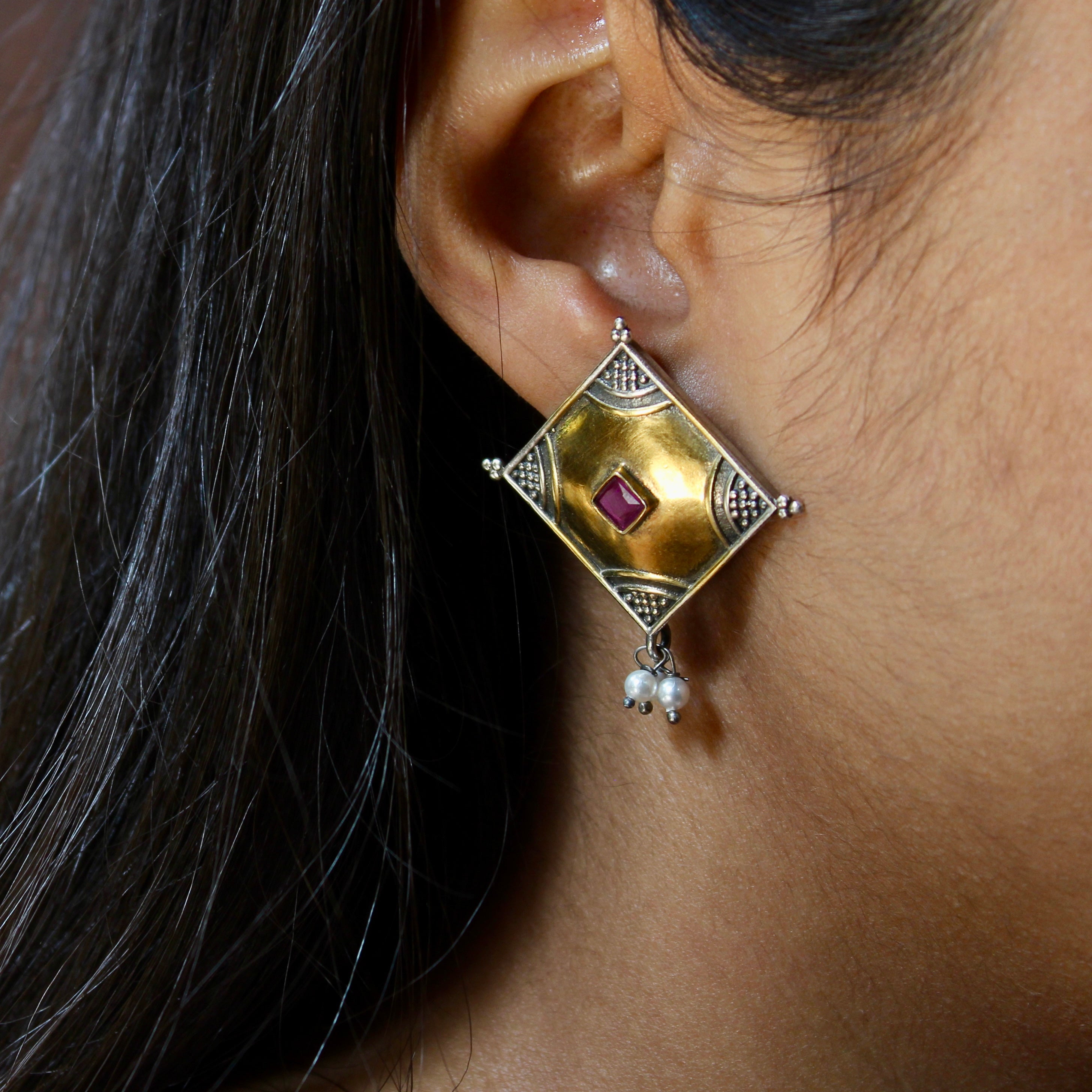 Ruby Stone at Center Antique Cube Pure Silver Studs in Gold Polish