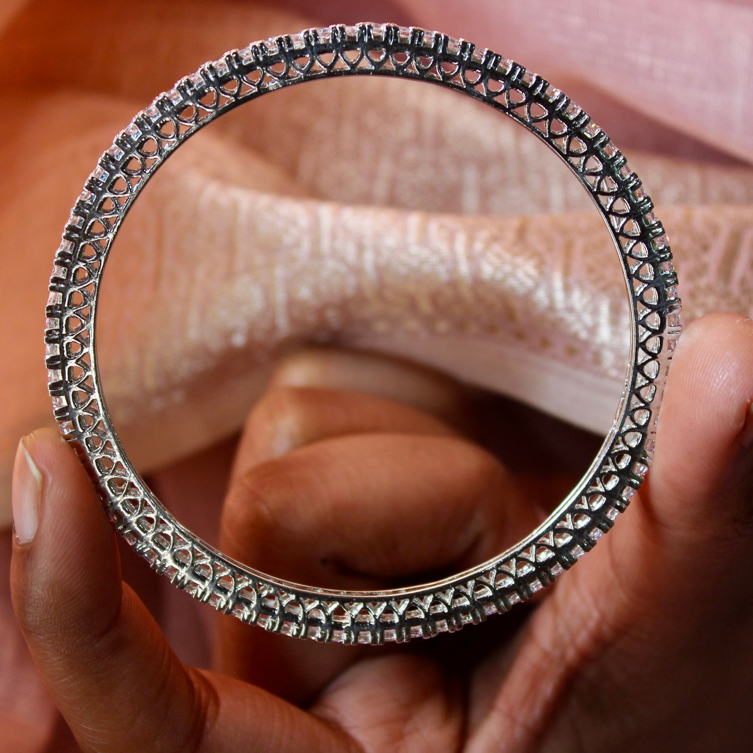 Solitaire Classic Bangles in Pure Silver- Pair (M)