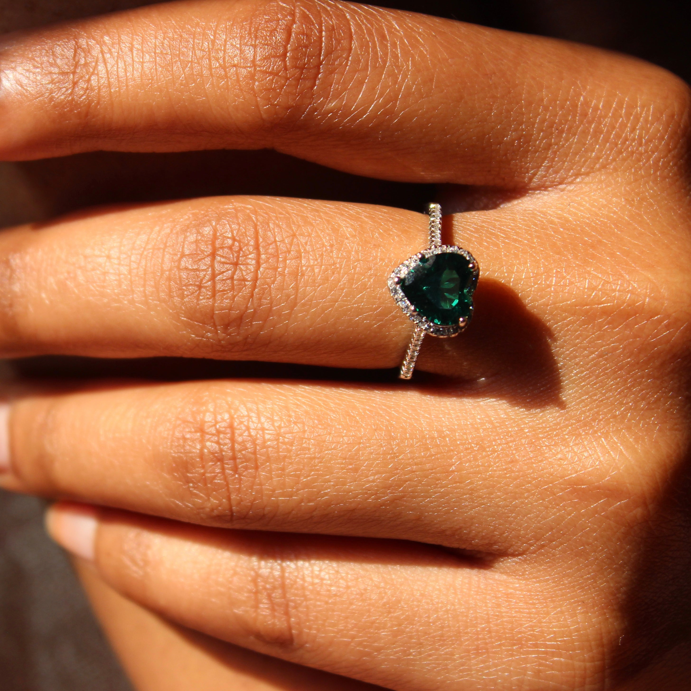 Emerald Heart Stone at Center Pure Silver Party Ring- Free size