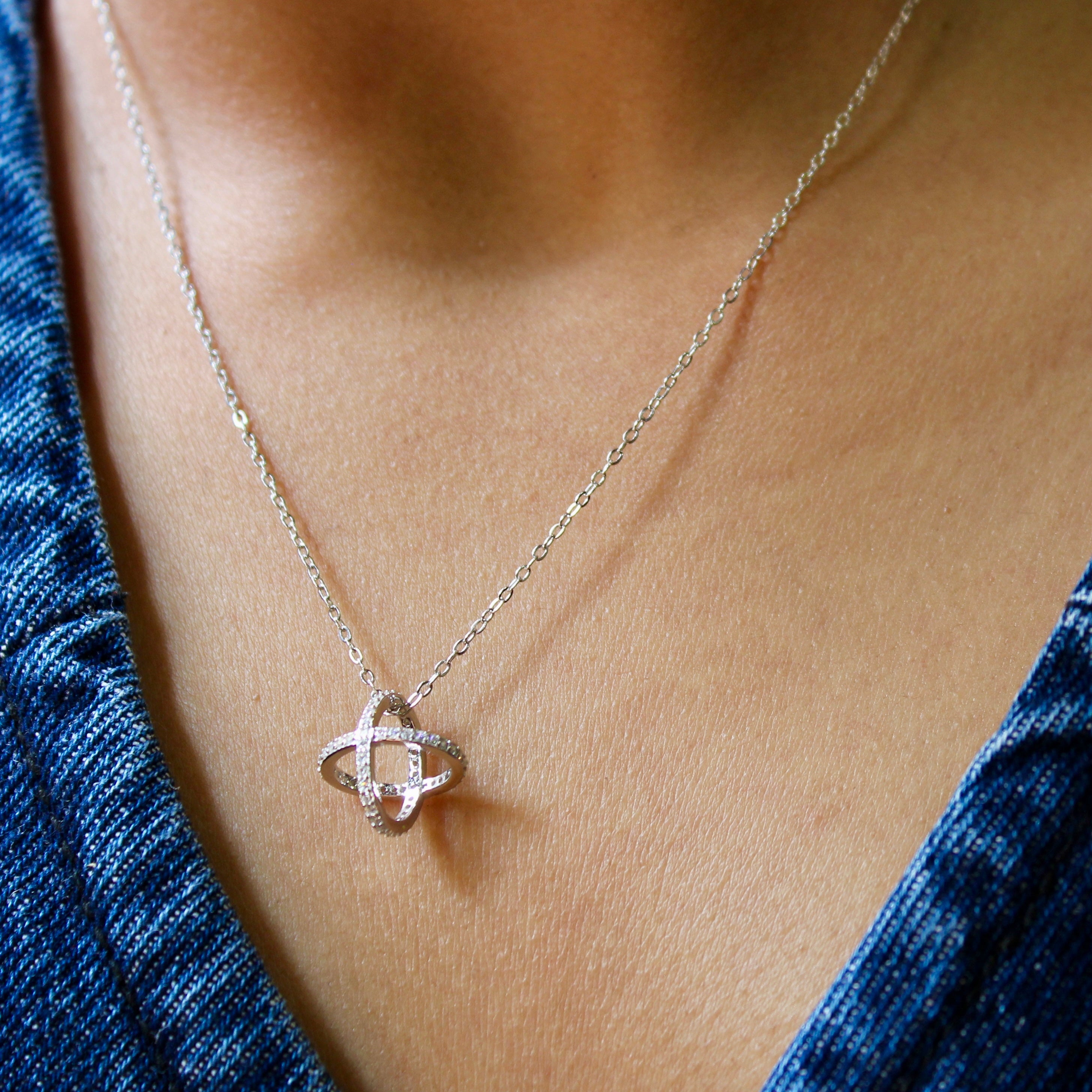 Oval Crossed Pendant with silver linked Chain in 925 Silver