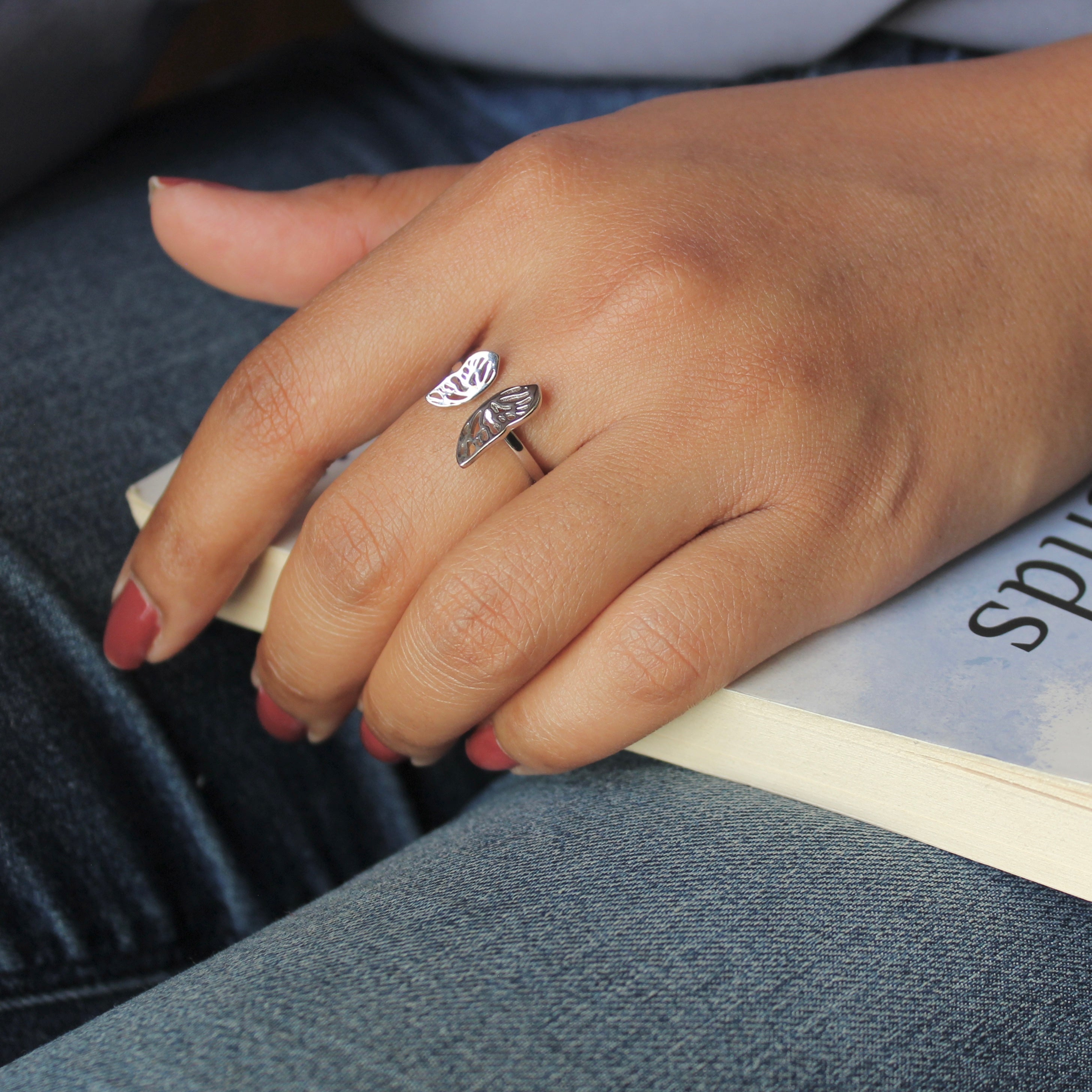Butterfly Patterned Pure Silver Minimal Ring
