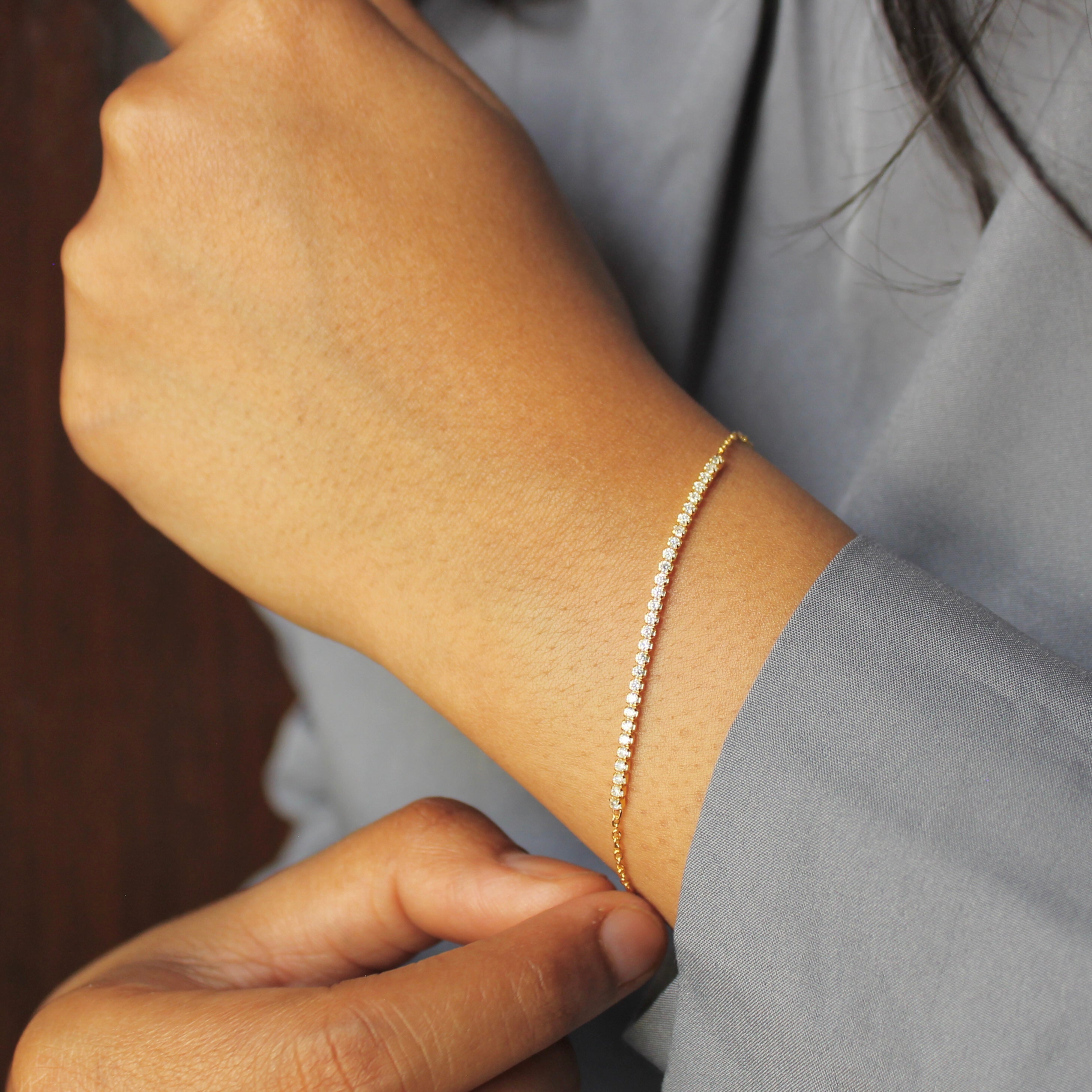 Zircon Stones Sleek Lined 925 Silver Minimal Bracelet in Gold Polish