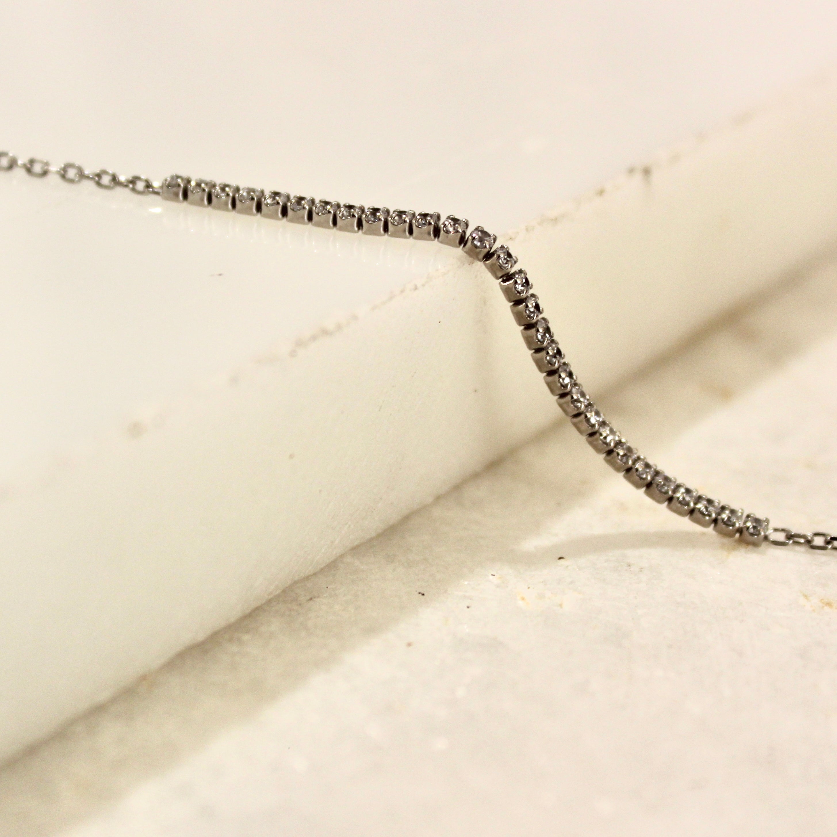 Zircon Stones Sleek Lined 925 Silver Minimal Bracelet