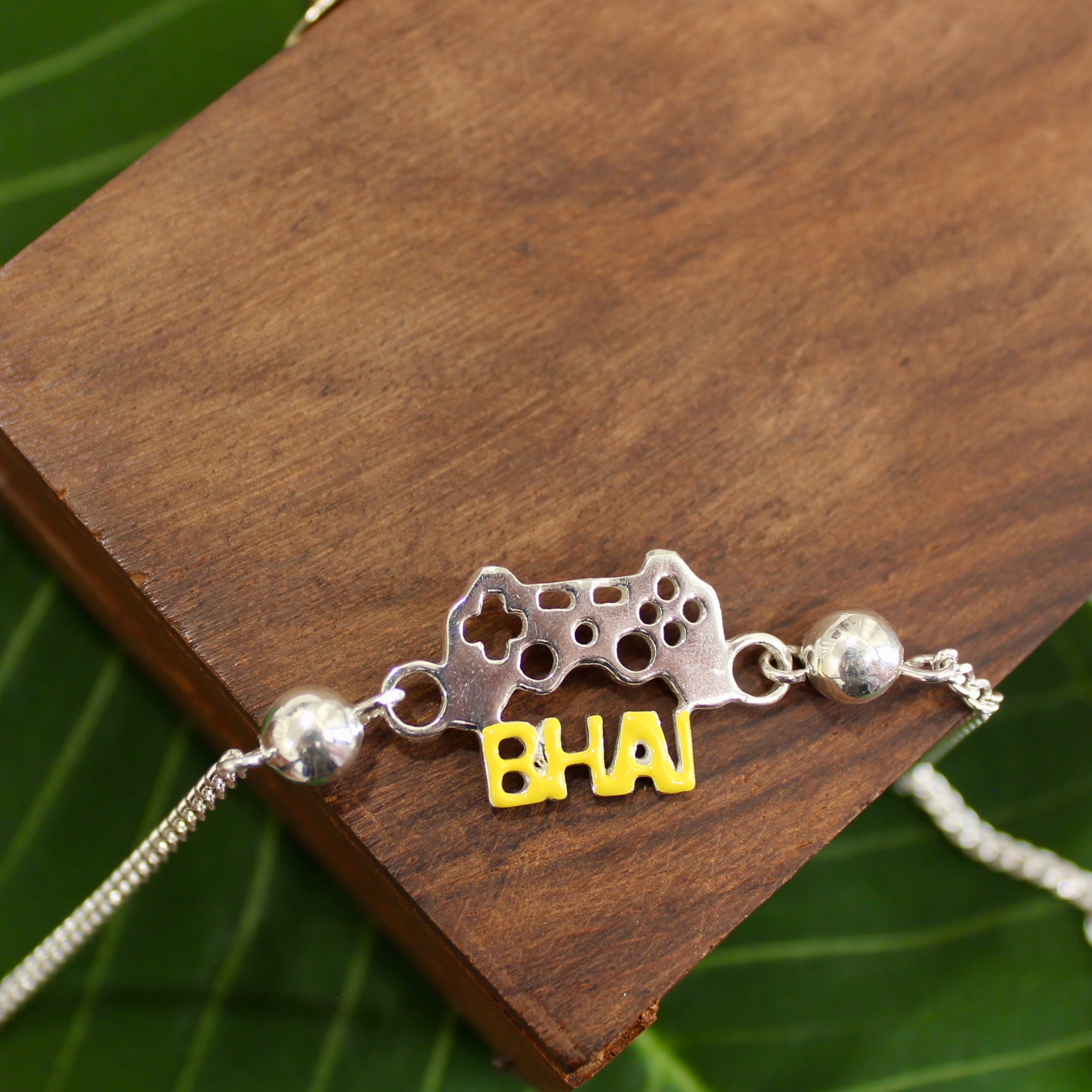 GAMER BHAI chained rakhi in 925 silver