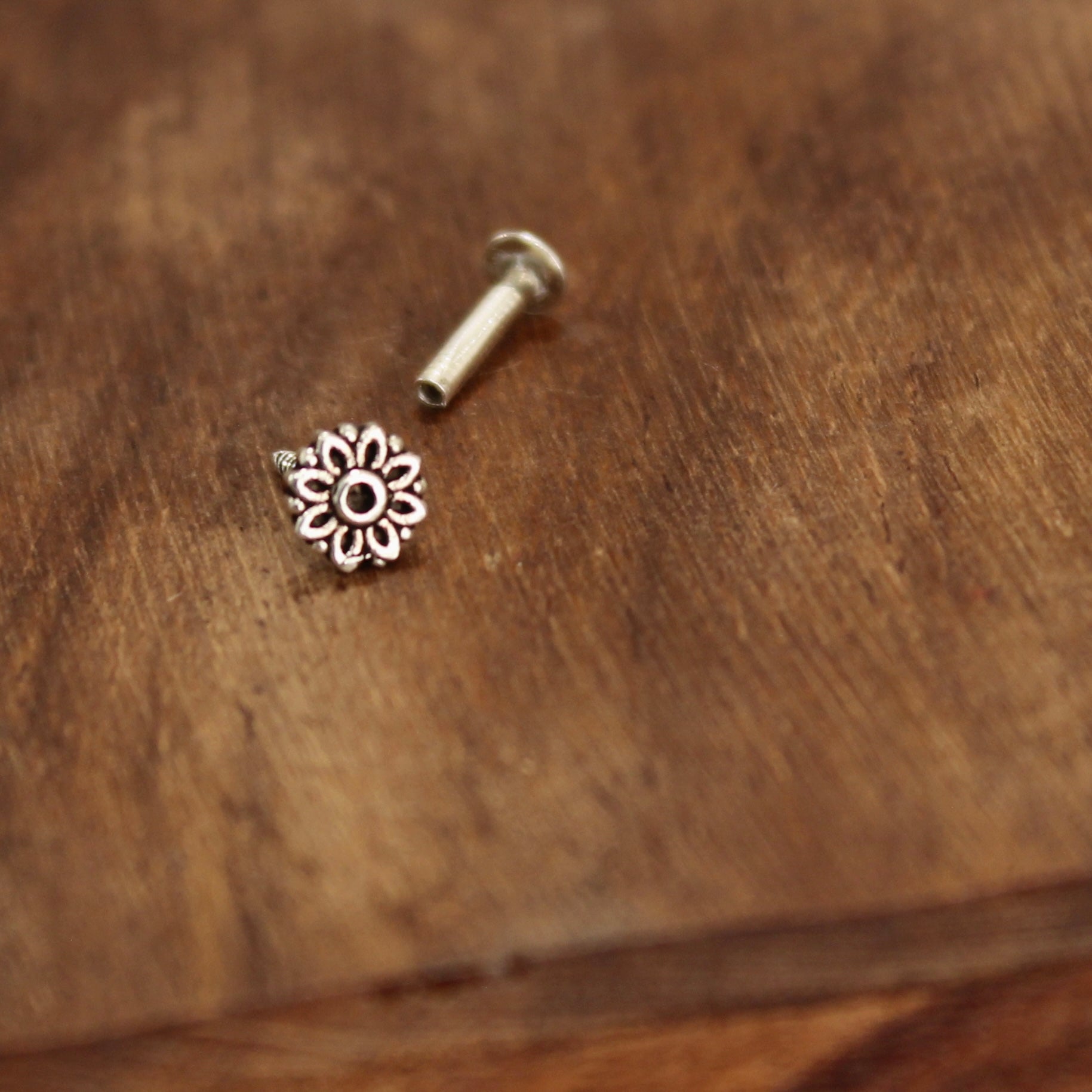 Sunflower 925 pure silver nosepin- Pierced