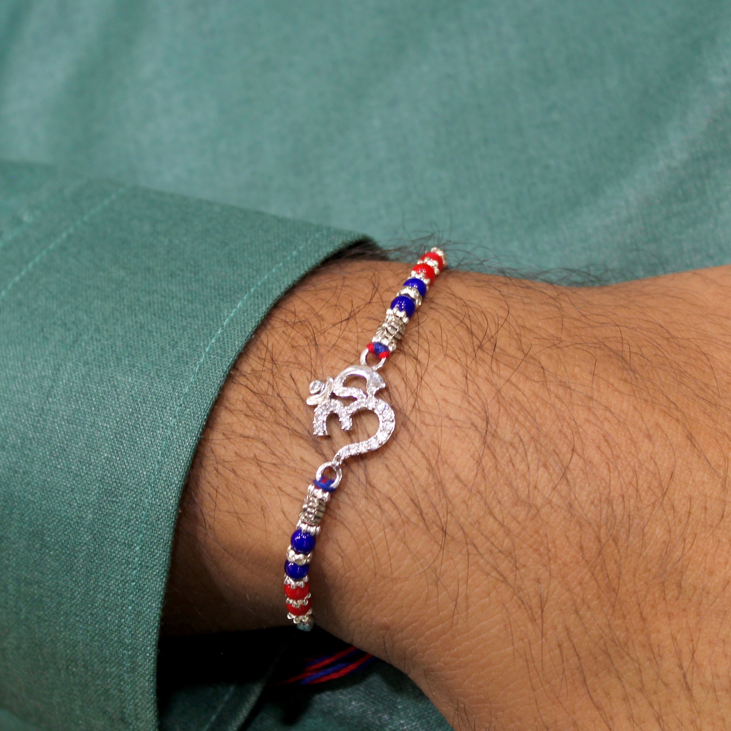 OM CLASSIC 925 silver red thread rakhi