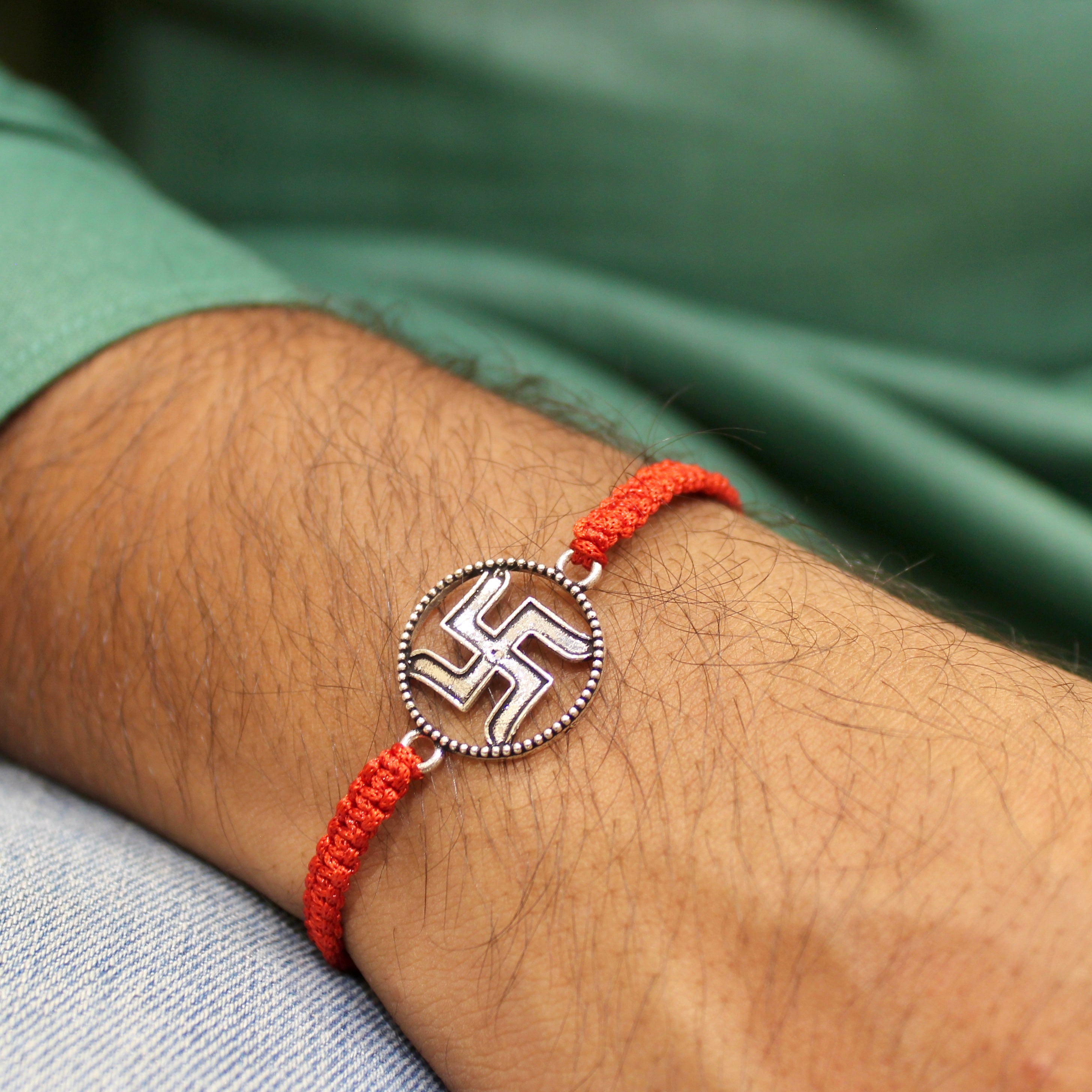 BIG SATIYA IN CIRCLE 925 silver red thread rakhi
