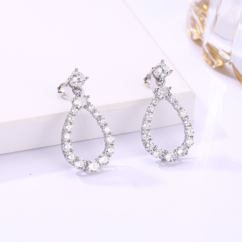 Zircon Stones Oval Shaped Hanging Earrings in 925 Silver