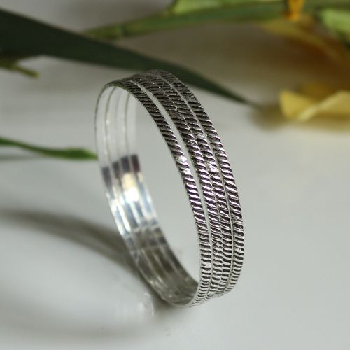 Lined 925 Oxidised Silver Minimal Bangles- Set of 4 bangles