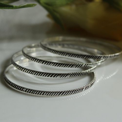 Lined 925 Oxidised Silver Minimal Bangles- Set of 4 bangles