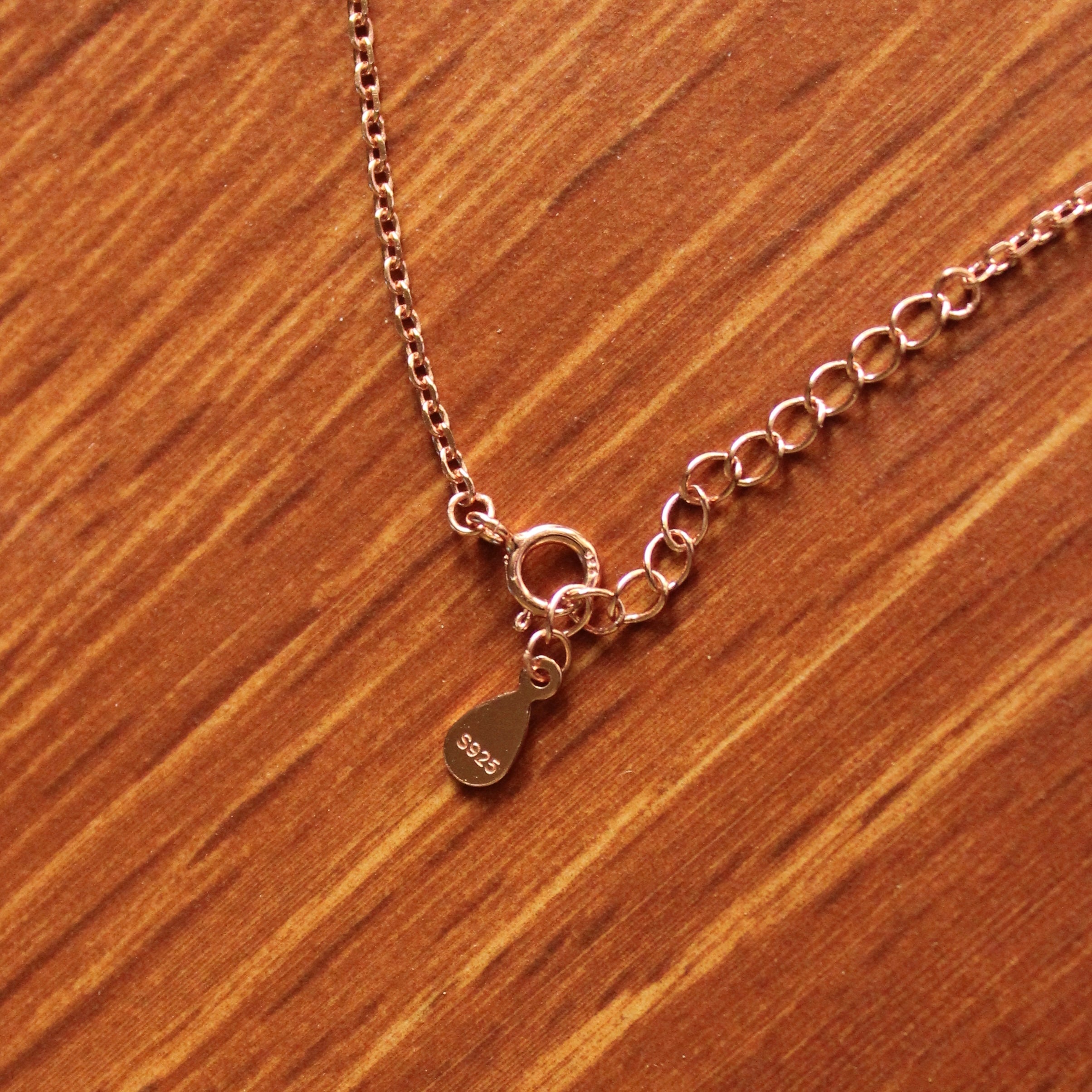 Evil eye oval rosegold 925 silver pendant with linked chain