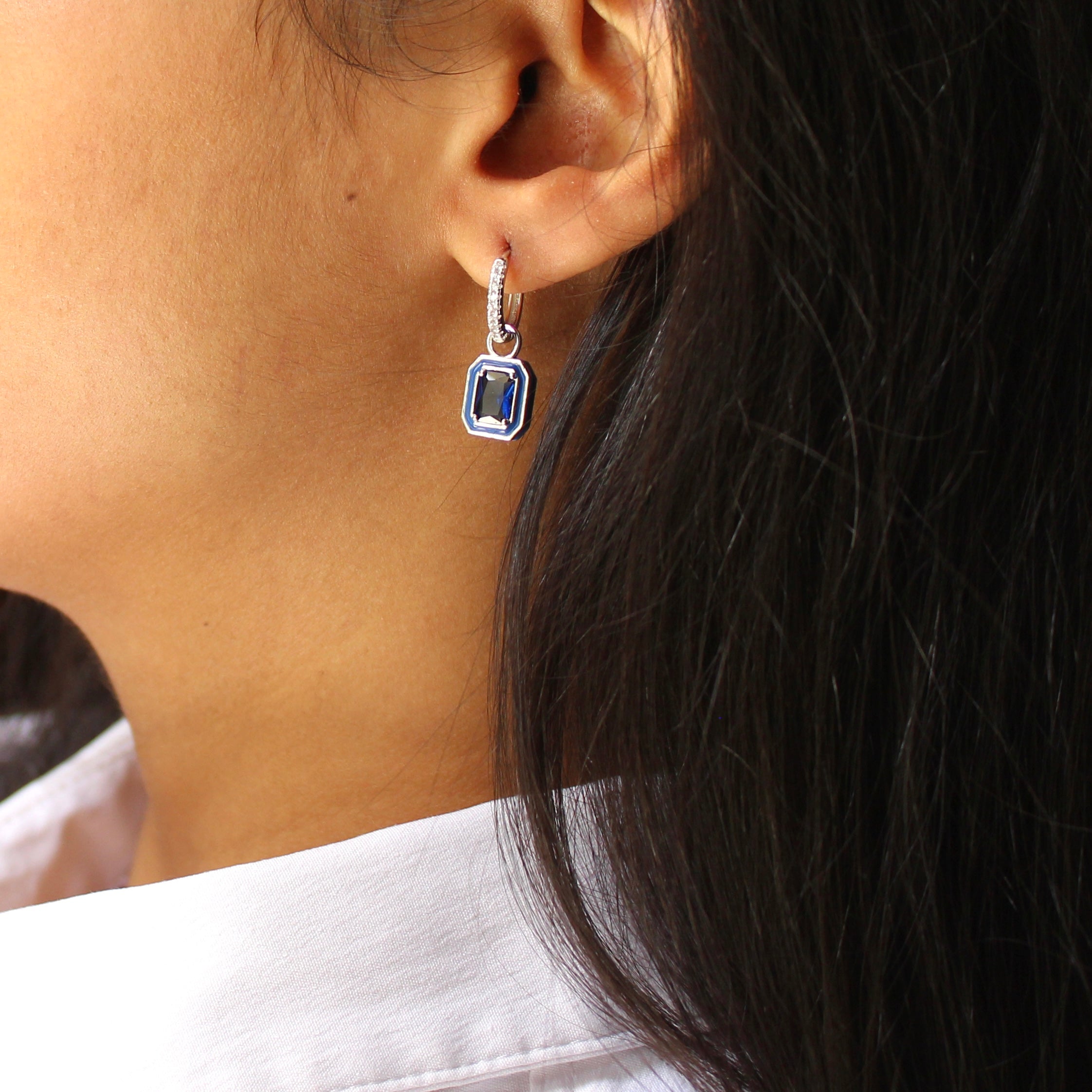 Sapphire stones drop earrings in 925 silver