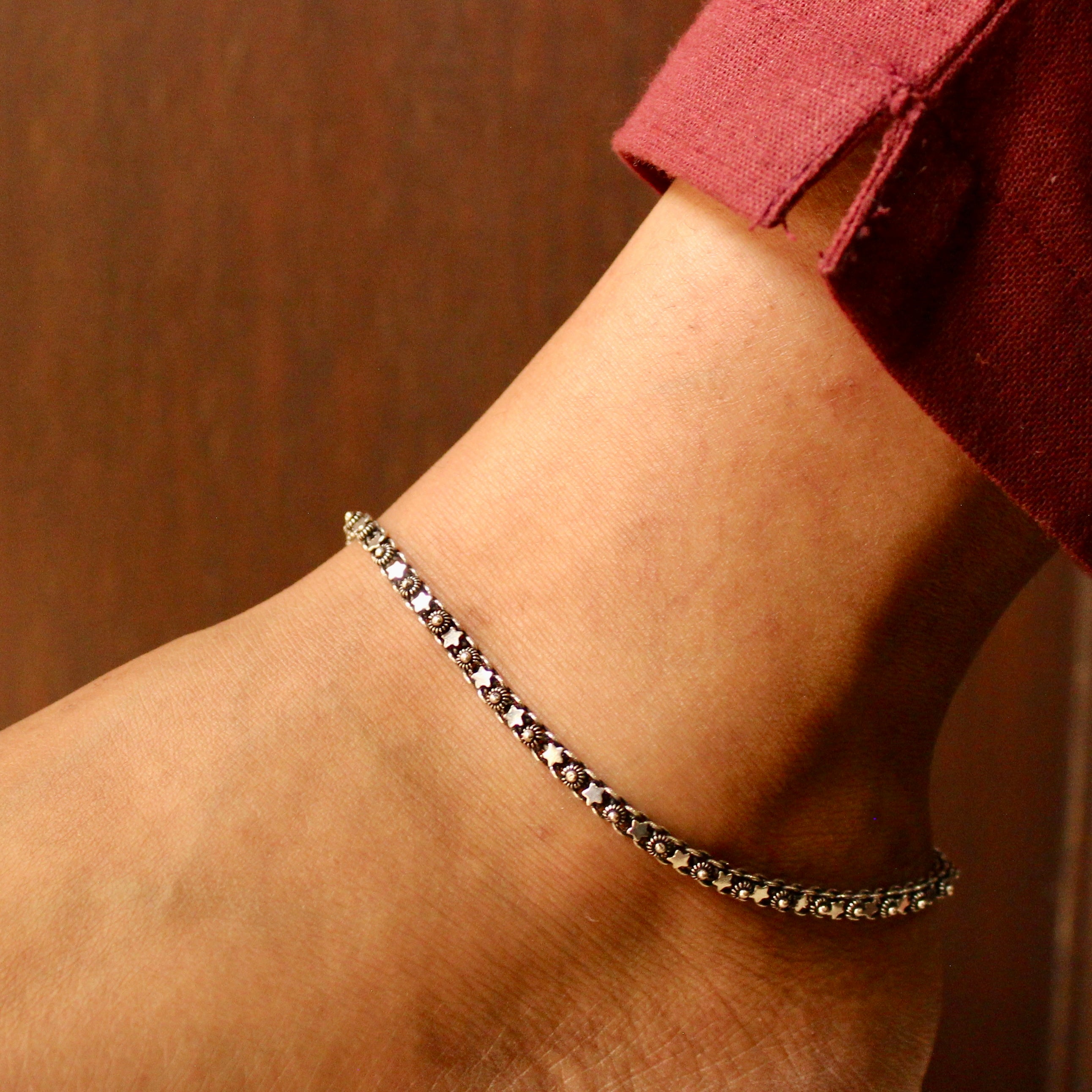 Stars black 925 oxidised silver anklet- single piece