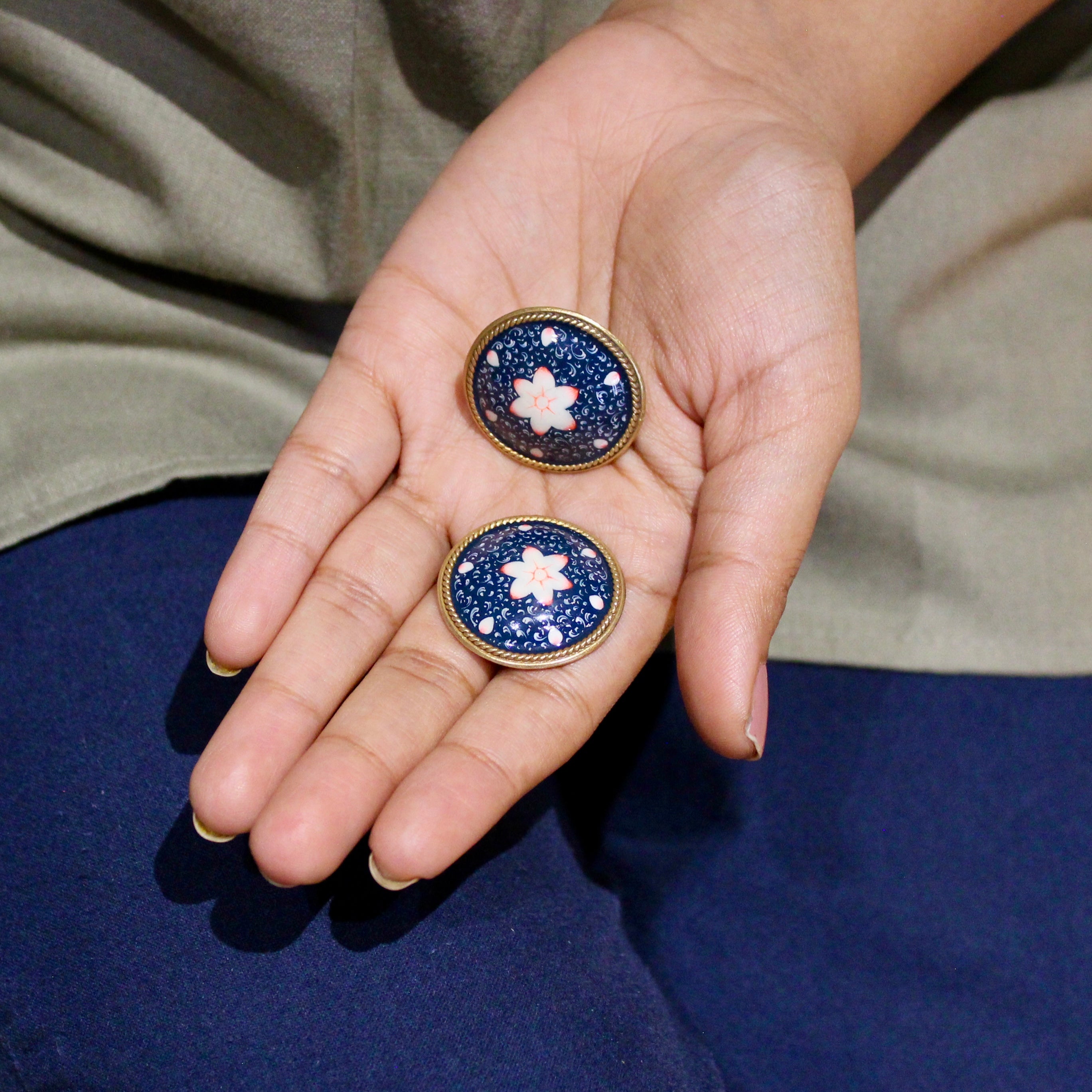 Blue textured button 925 silver Studs