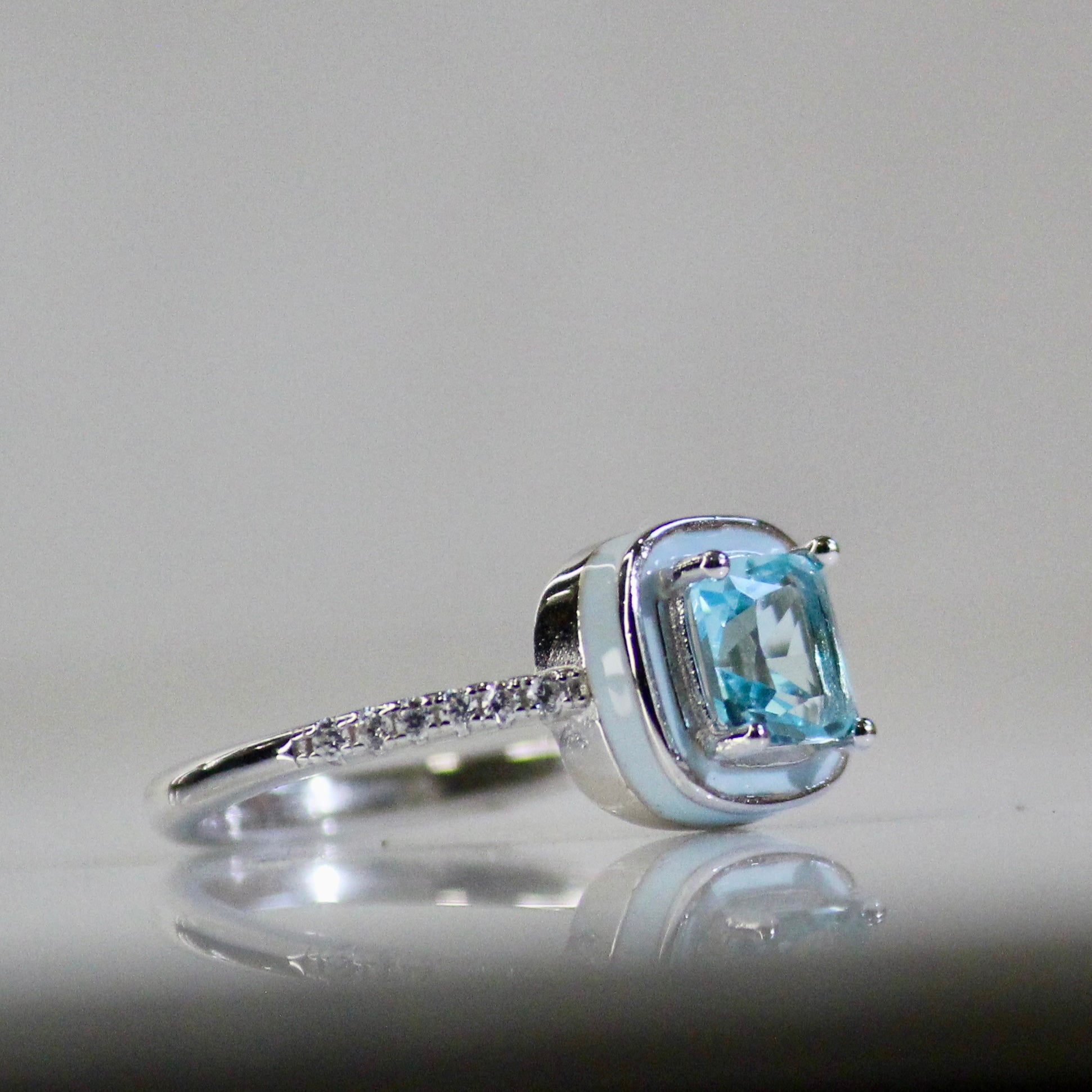 Pastel blue square 925 silver ring