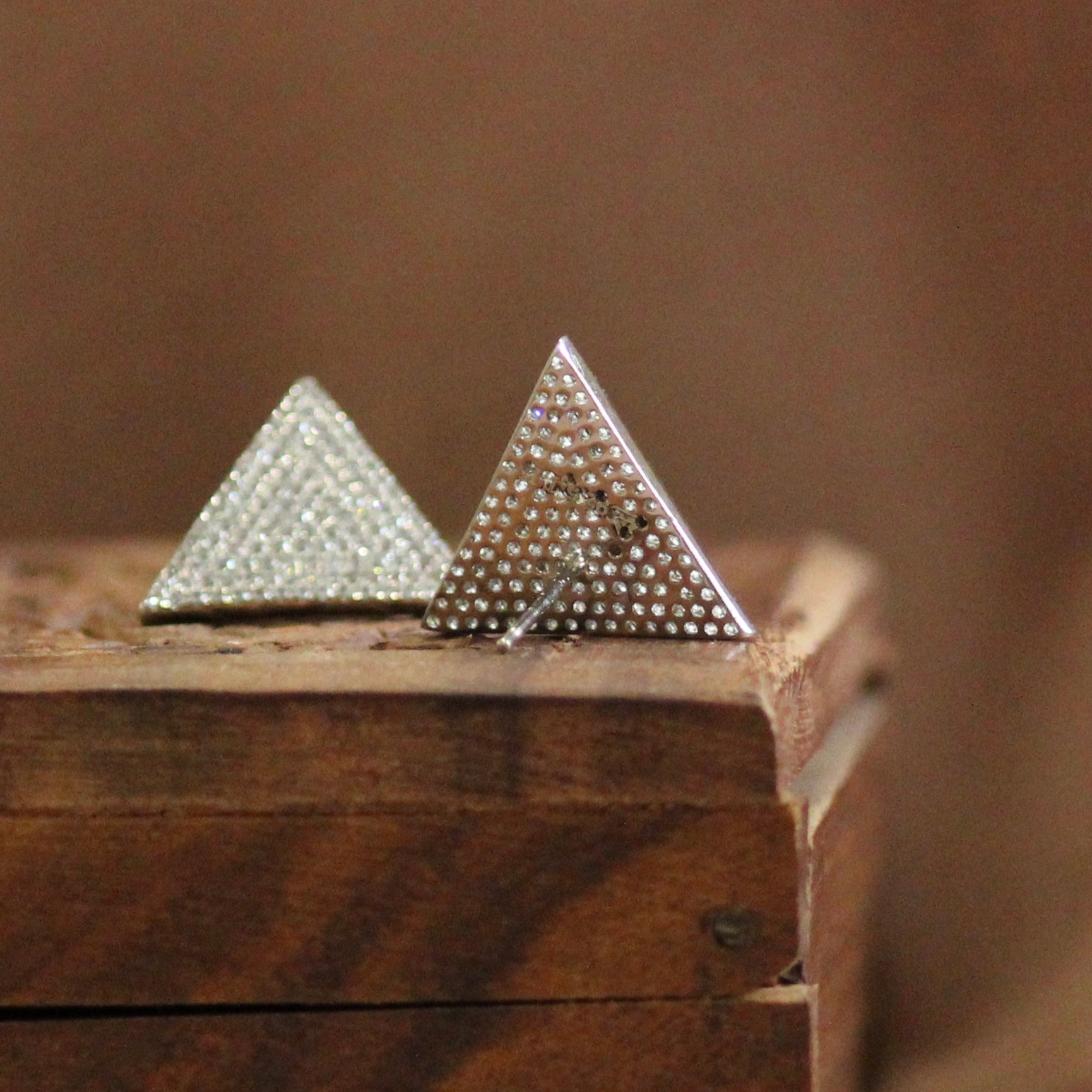 Triangle multistone 925 silver studs