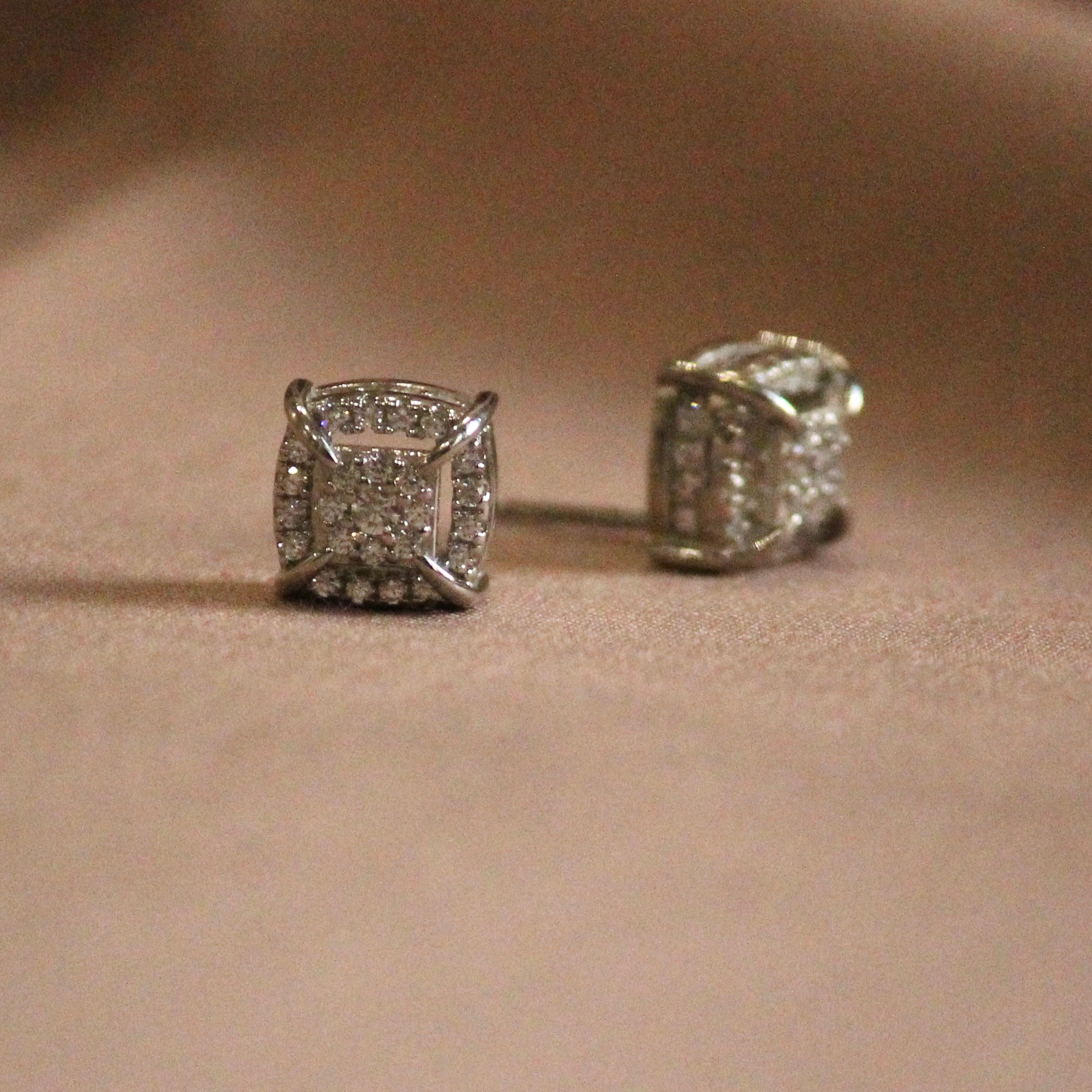 Cube curvy edges multi stone 925 silver studs