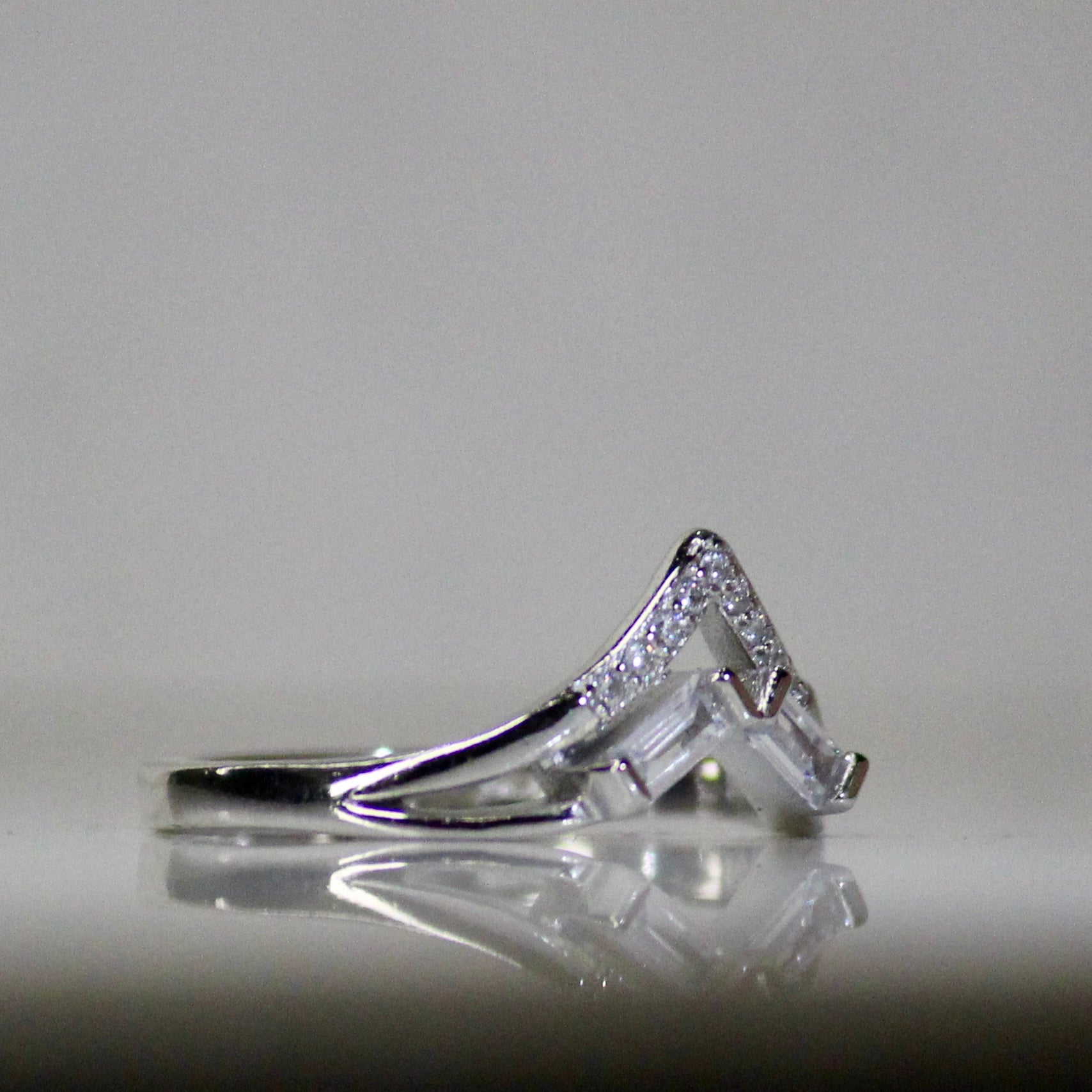 2 lined crowned minimal 925 silver ring