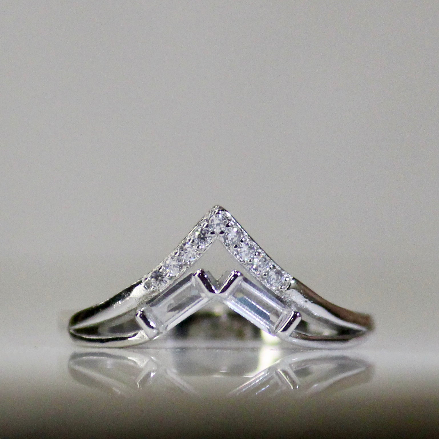 2 lined crowned minimal 925 silver ring