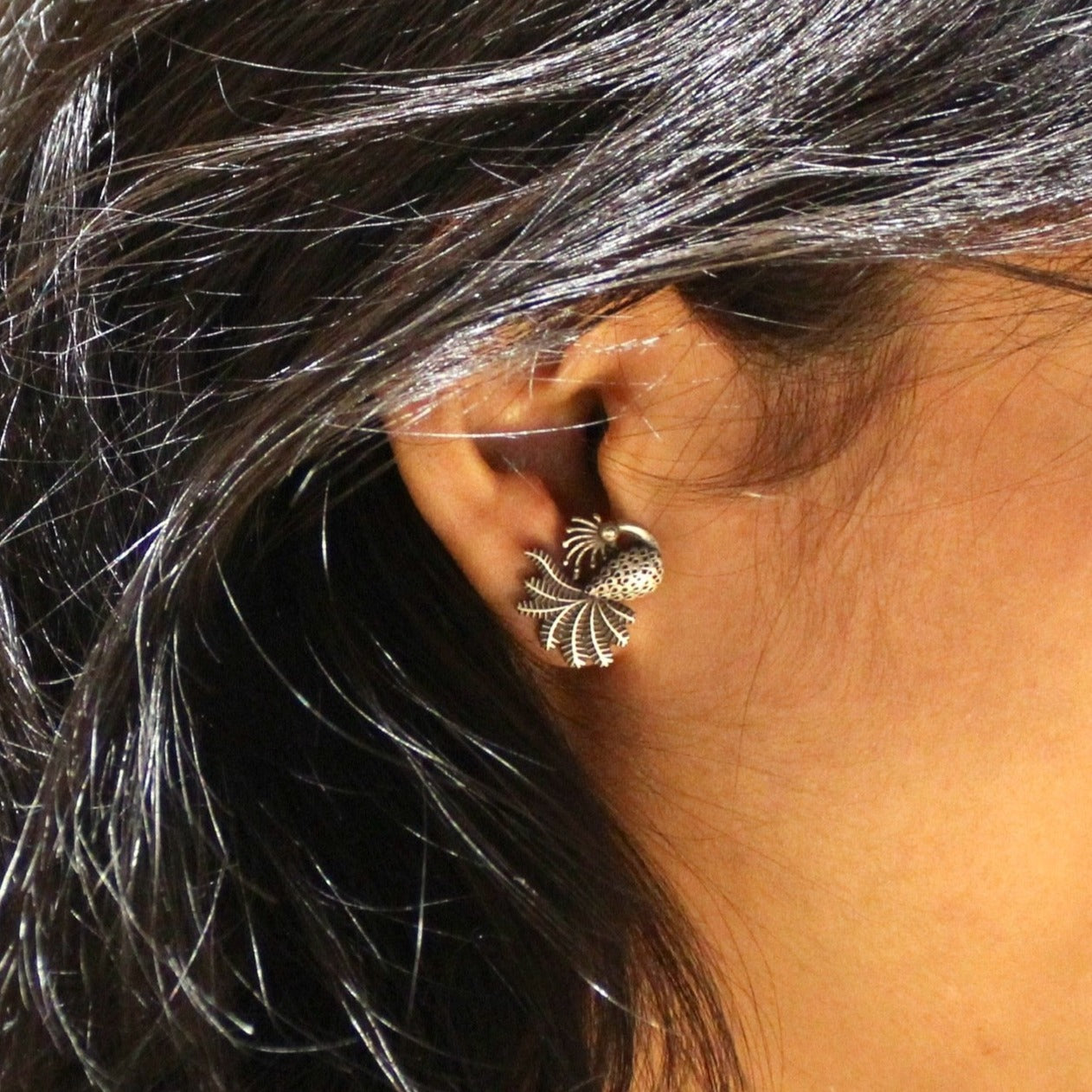 Peacock antique 925 oxidised silver studs