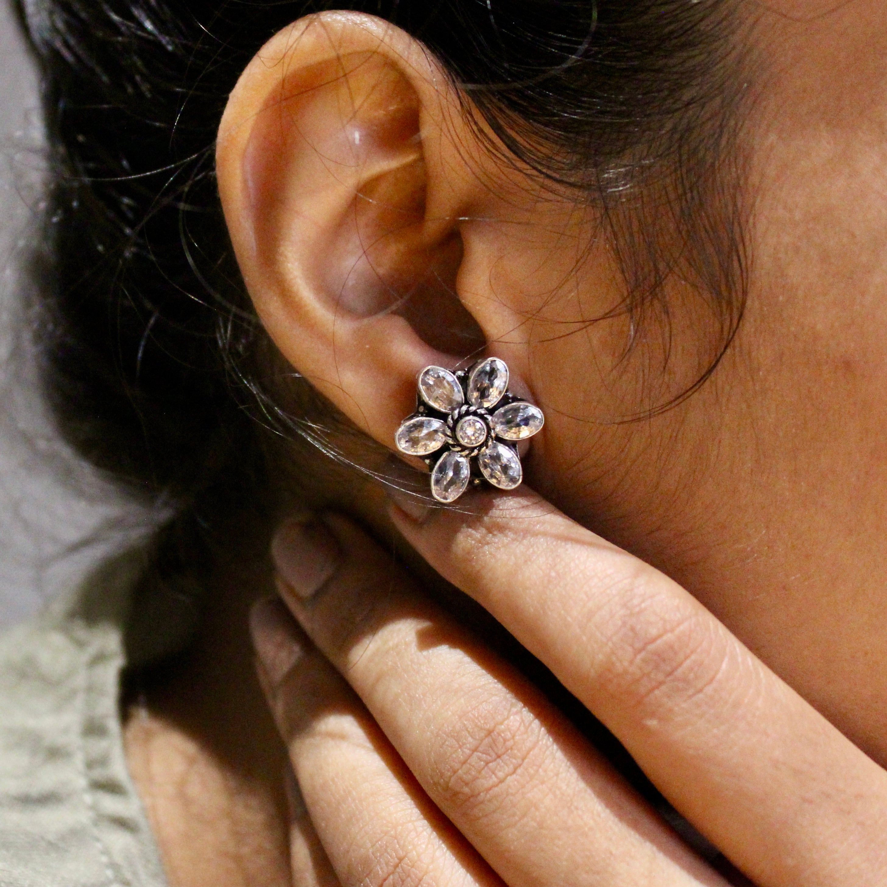 Zircon Stones Flower 925 Silver Studs