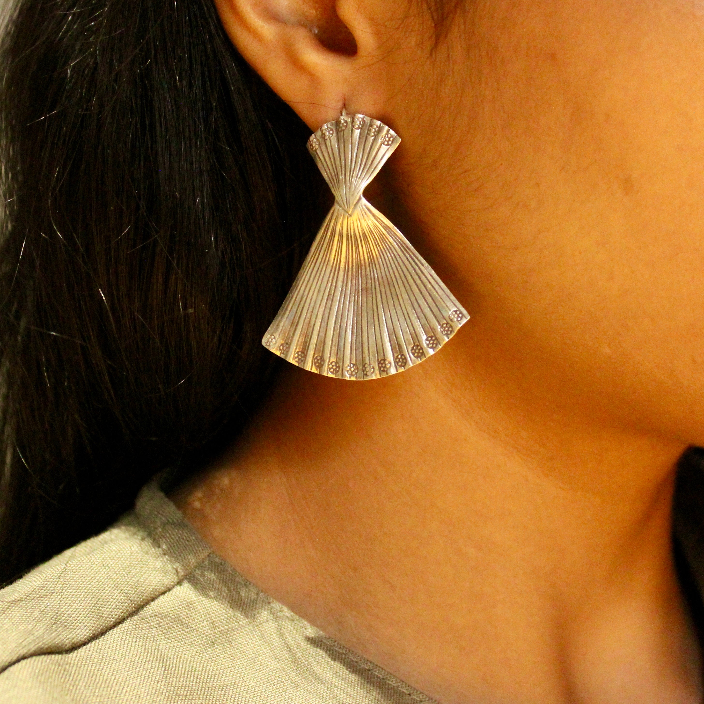 Shell cover hanging 925 silver earrings