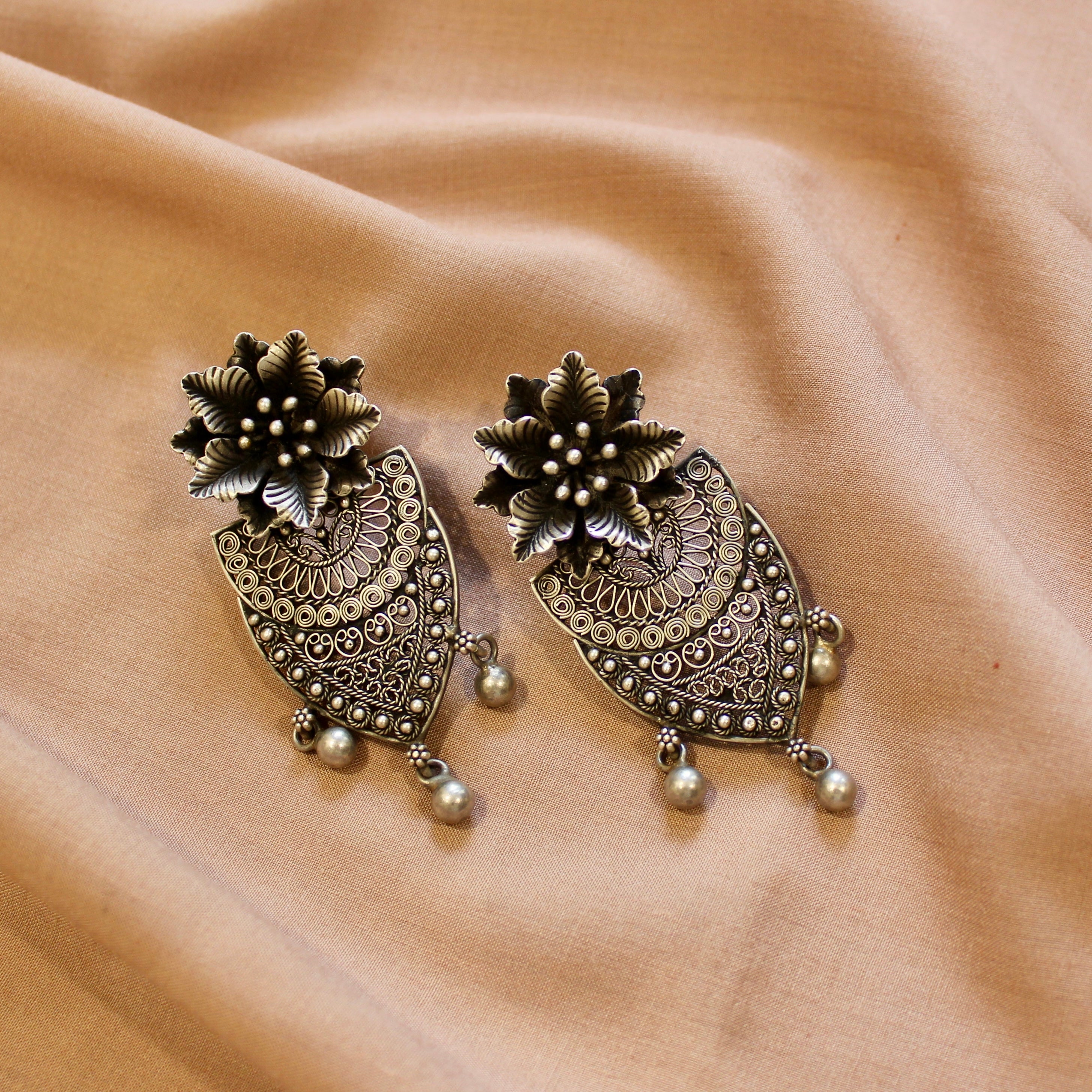 Flower and net design ancient 925 silver jhumkas