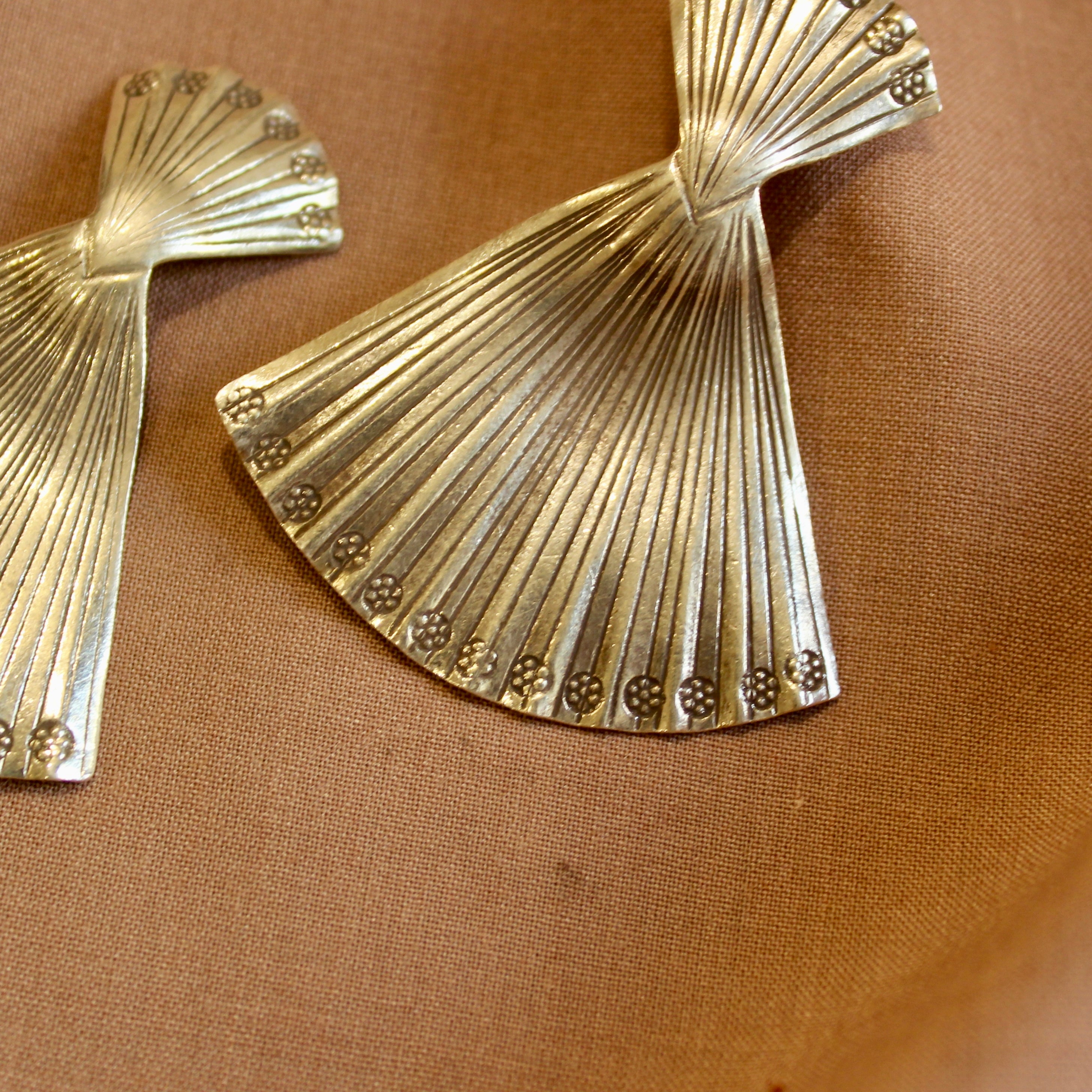 Shell cover hanging 925 silver earrings