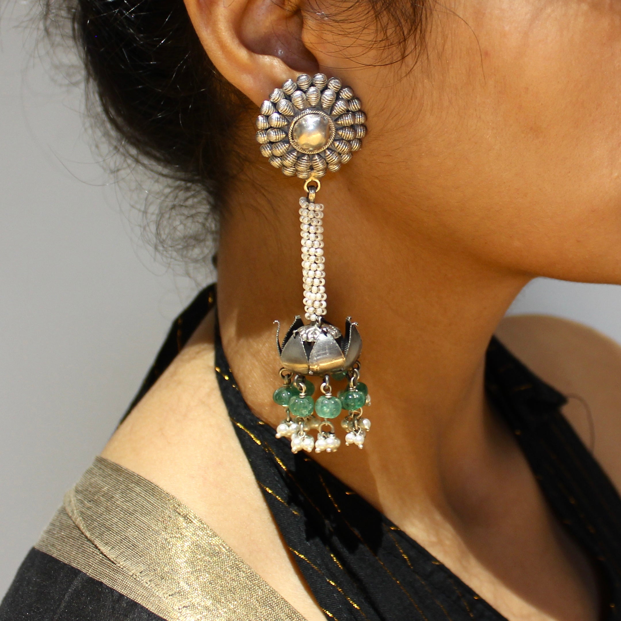 Lotus with emerald pearls XL antique 925 silver jhumkas