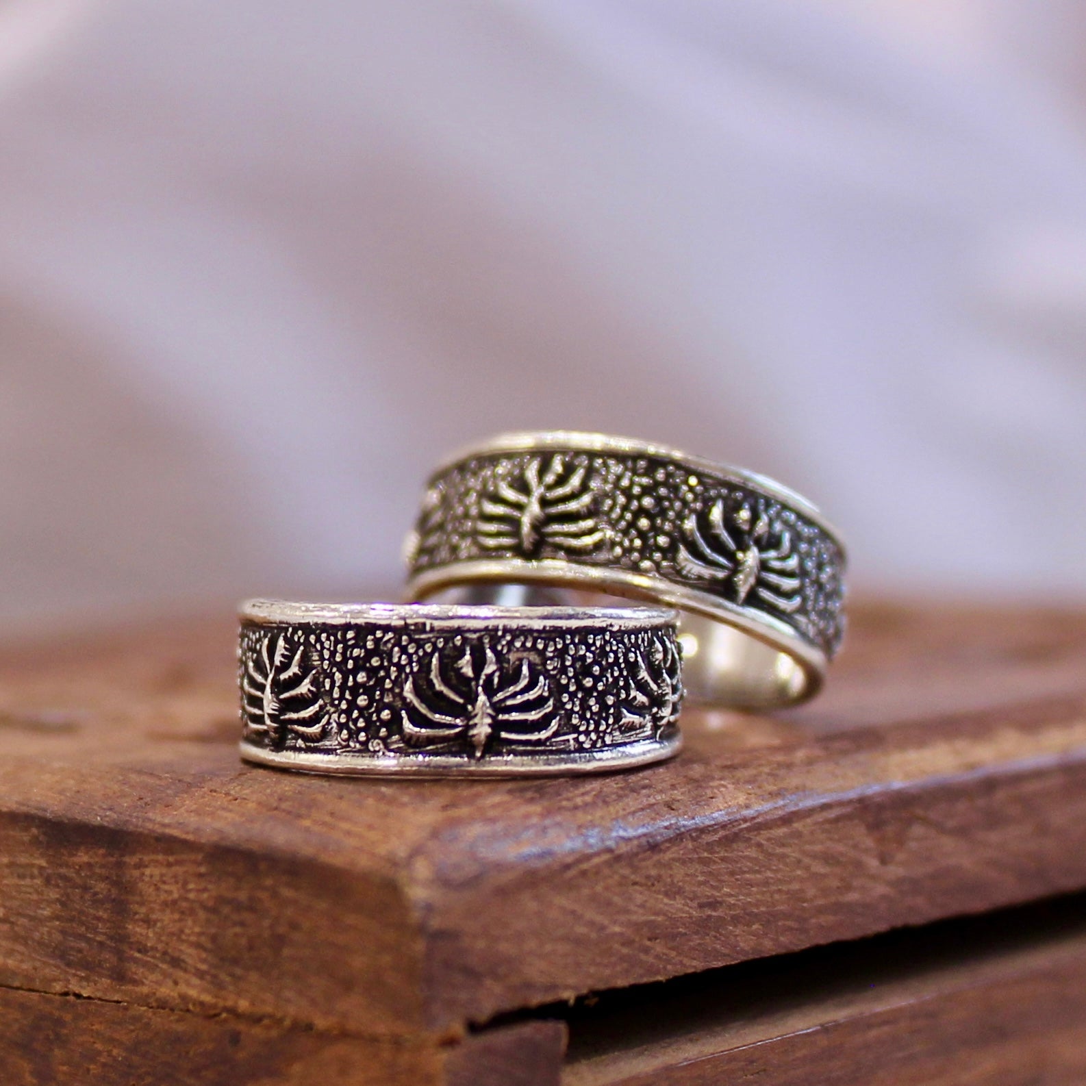 Historic trees 925 oxidised toe rings