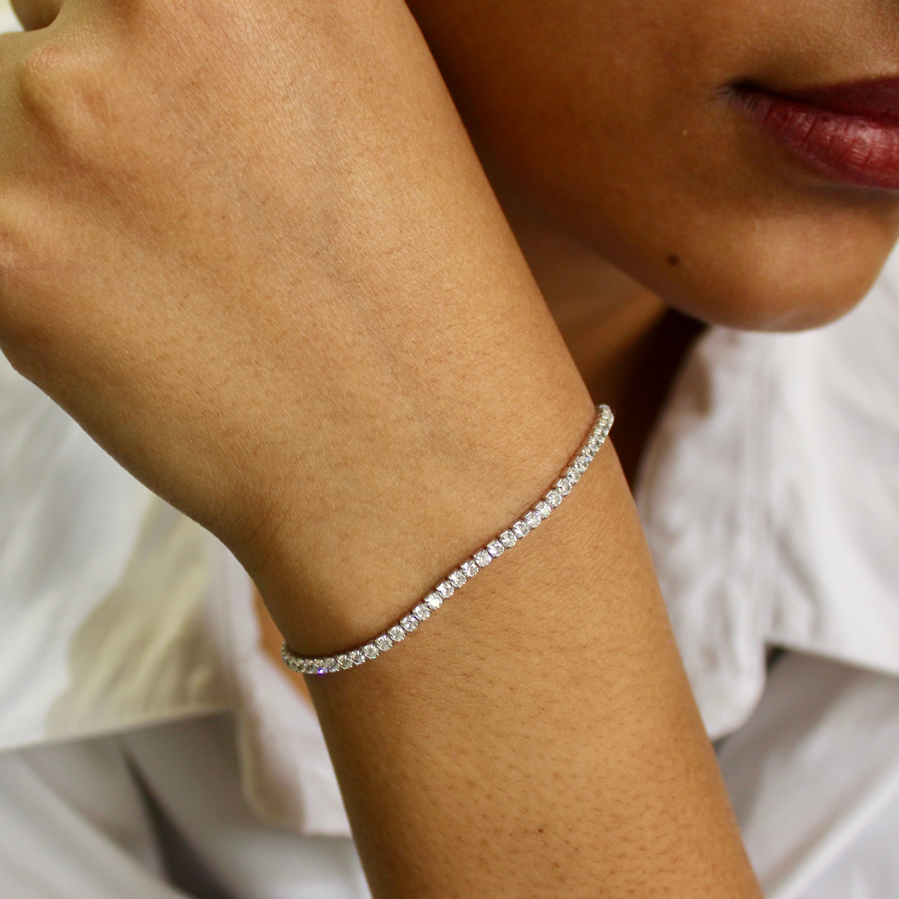 Minimal Solitaire Pure Silver Adjustable Bracelet- Single Layered