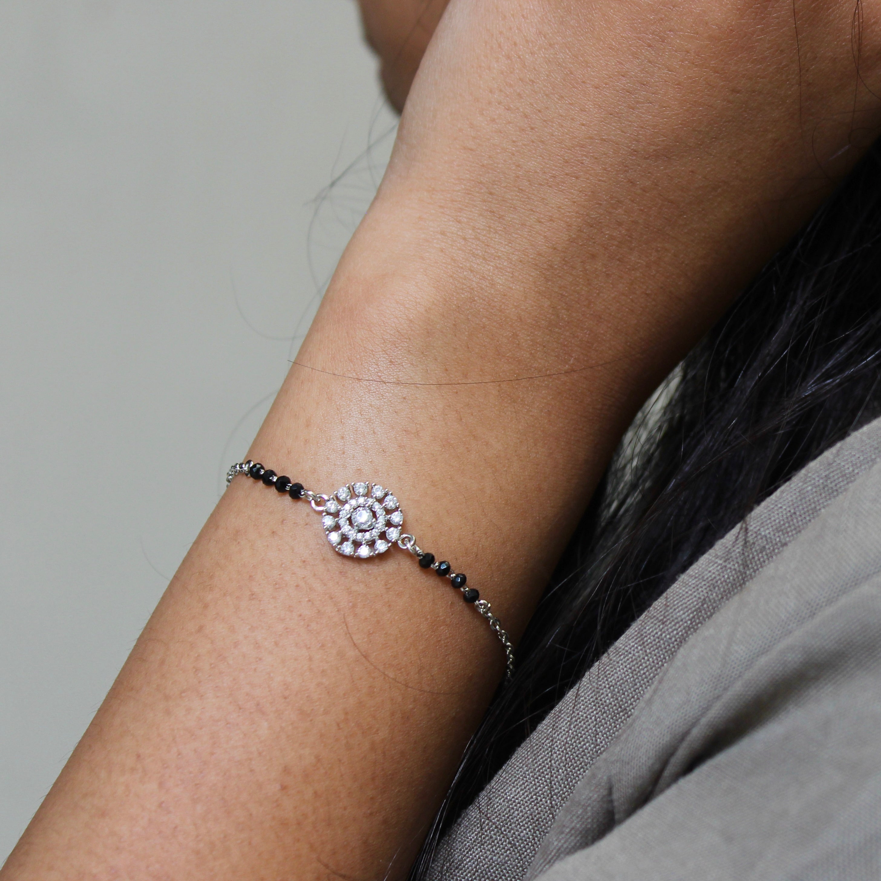 925 Silver Sunshine Zircon Minimal Mangalsutra Bracelet