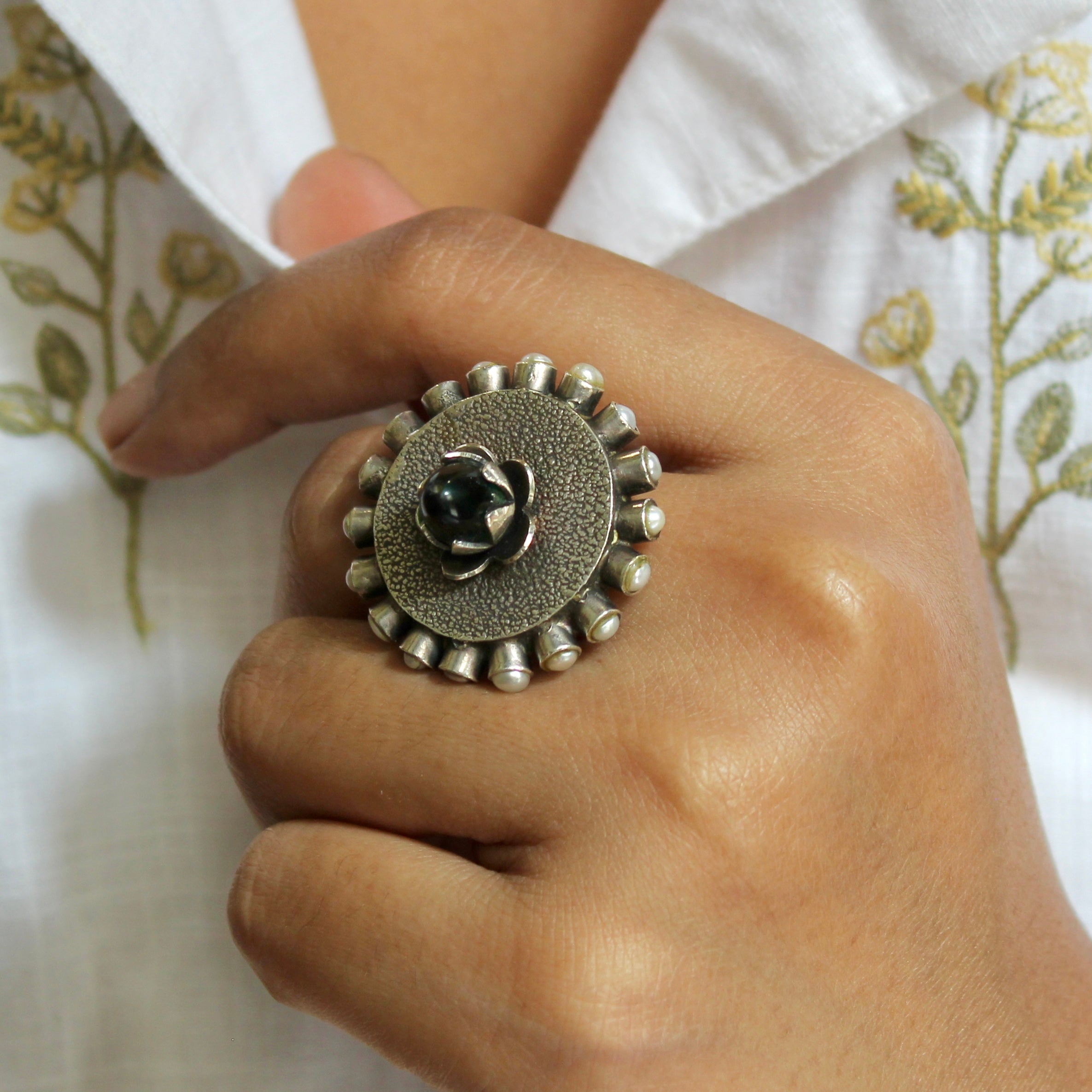 Emerald Stone on top Flower Oxidised Silver Ring