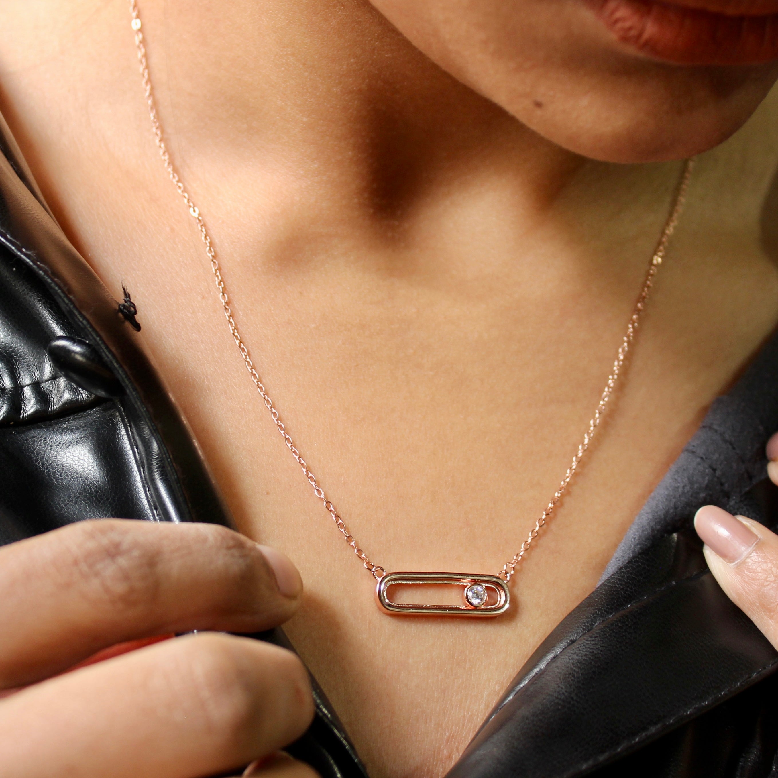 Zircon Stone in Cube Pure Silver Pendant With Linked Chain in Rose Gold