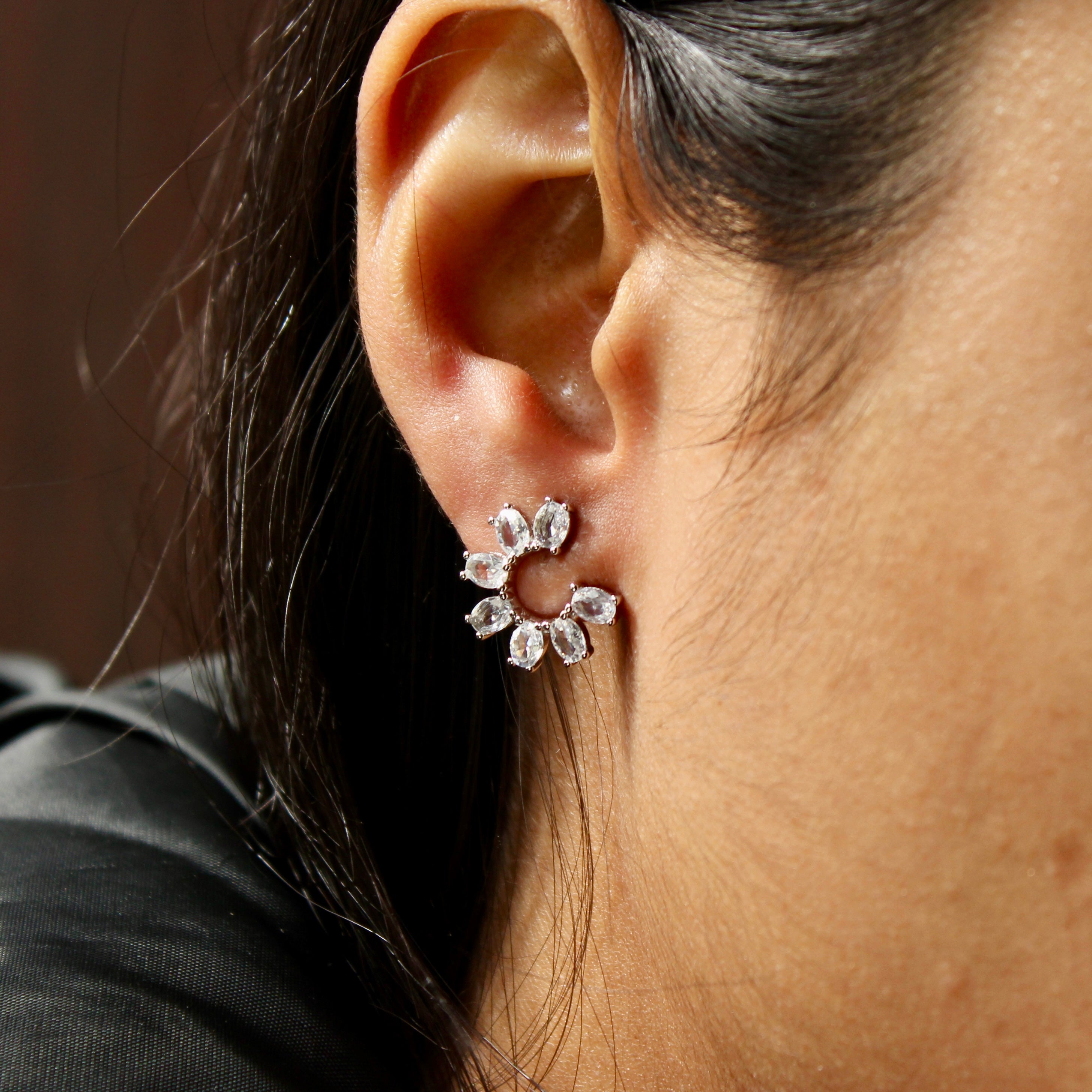 Half Flower 6 Zircon Pure Silver Stud Earrings