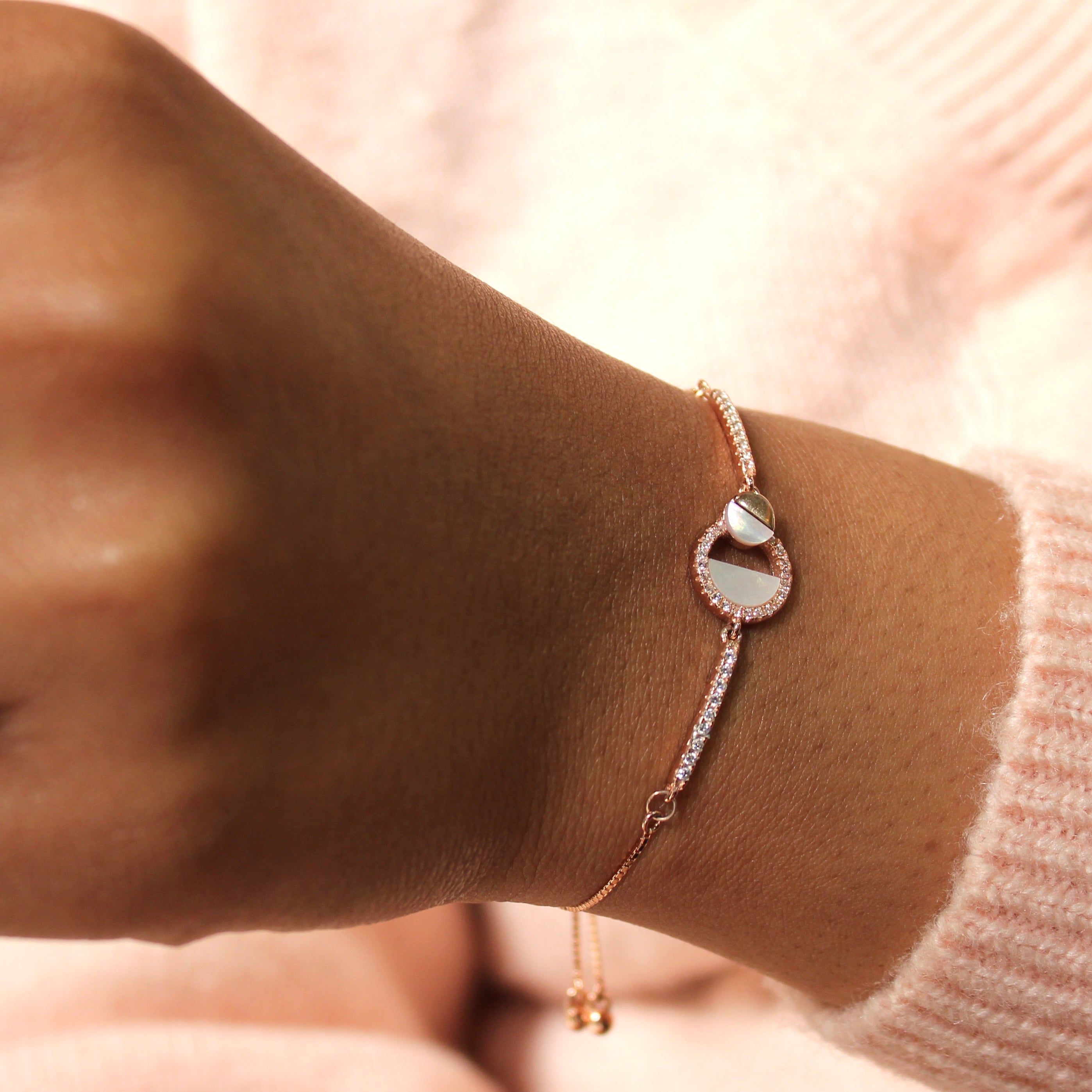 Half Marble in Circle Chained Pure Silver Party Adjustable Bracelet in Rose Gold