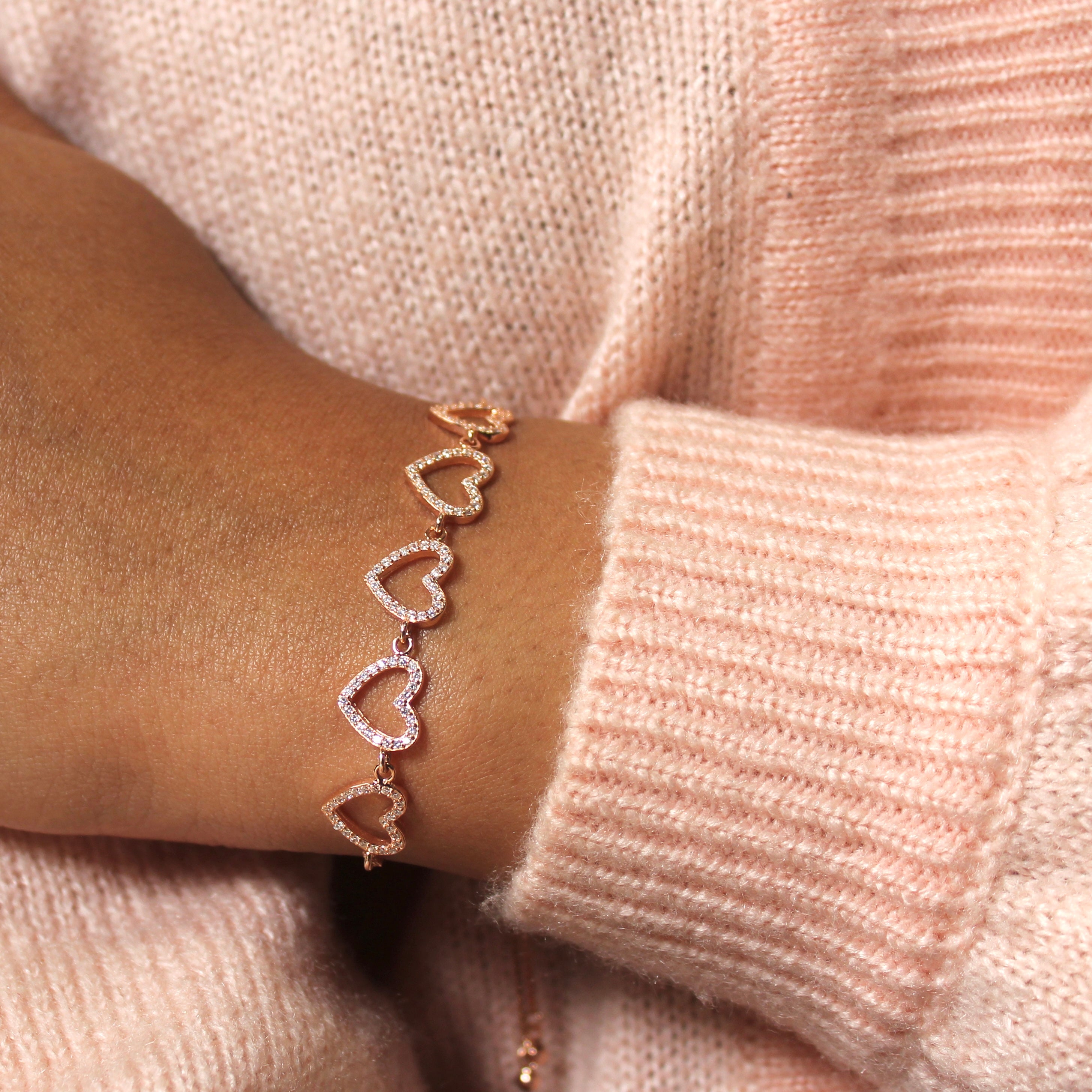 5 Hearts Chained Pure Silver Adjustable Bracelet in Rose Gold