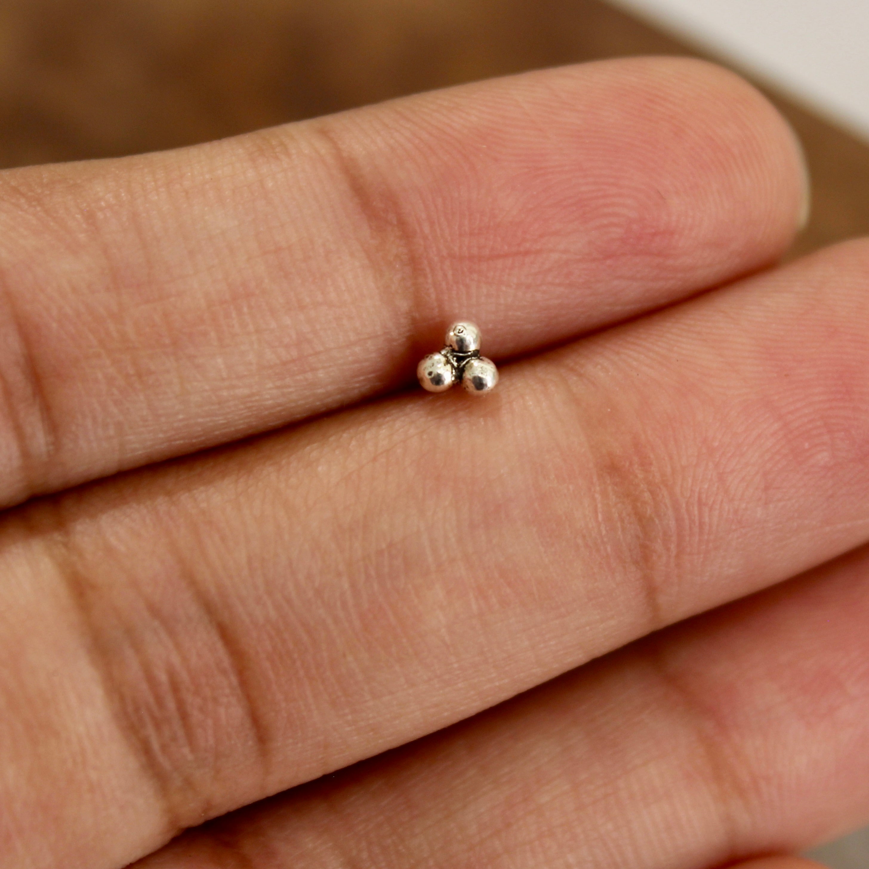 3 dots 925 pure silver nosepin- Pierced