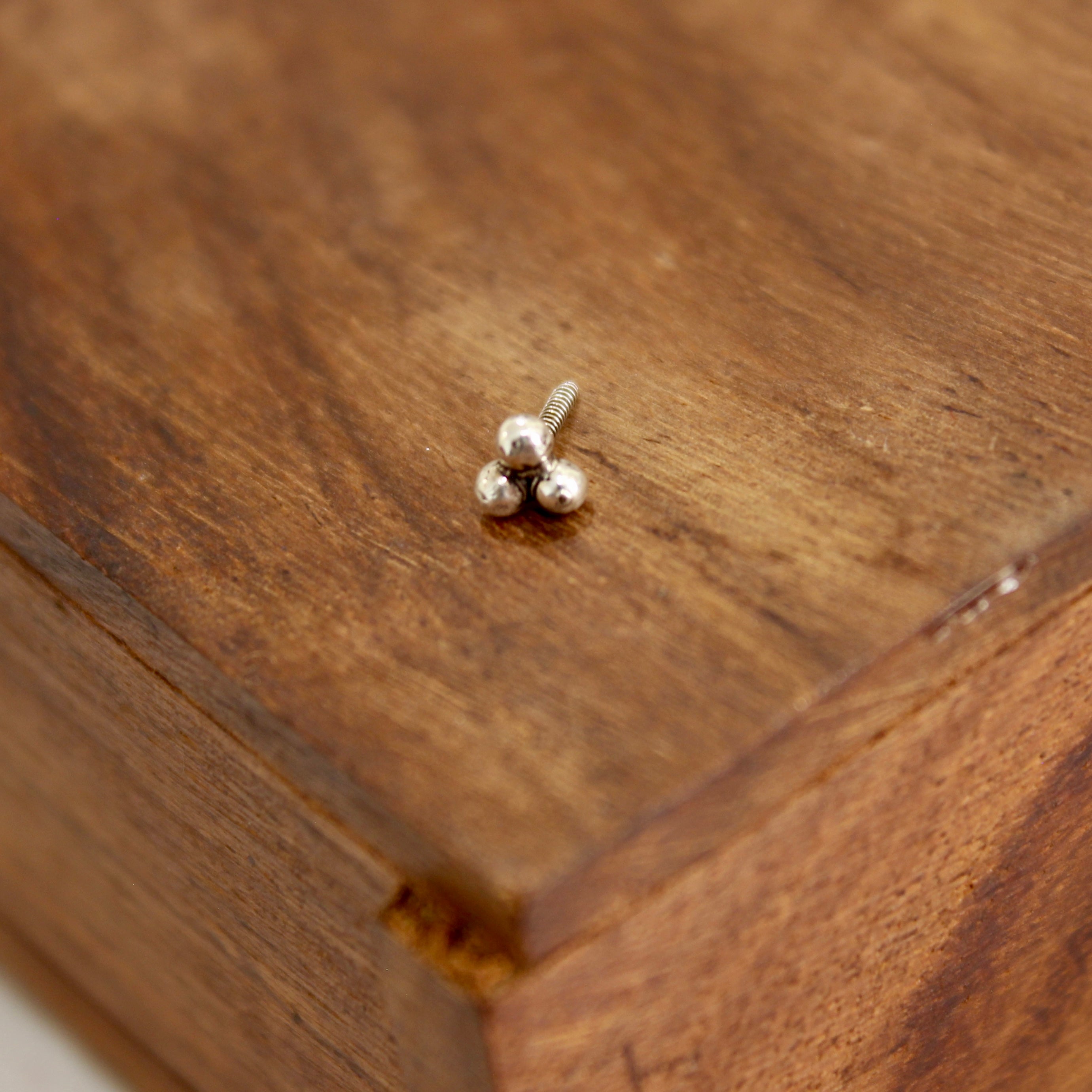 3 dots 925 pure silver nosepin- Pierced