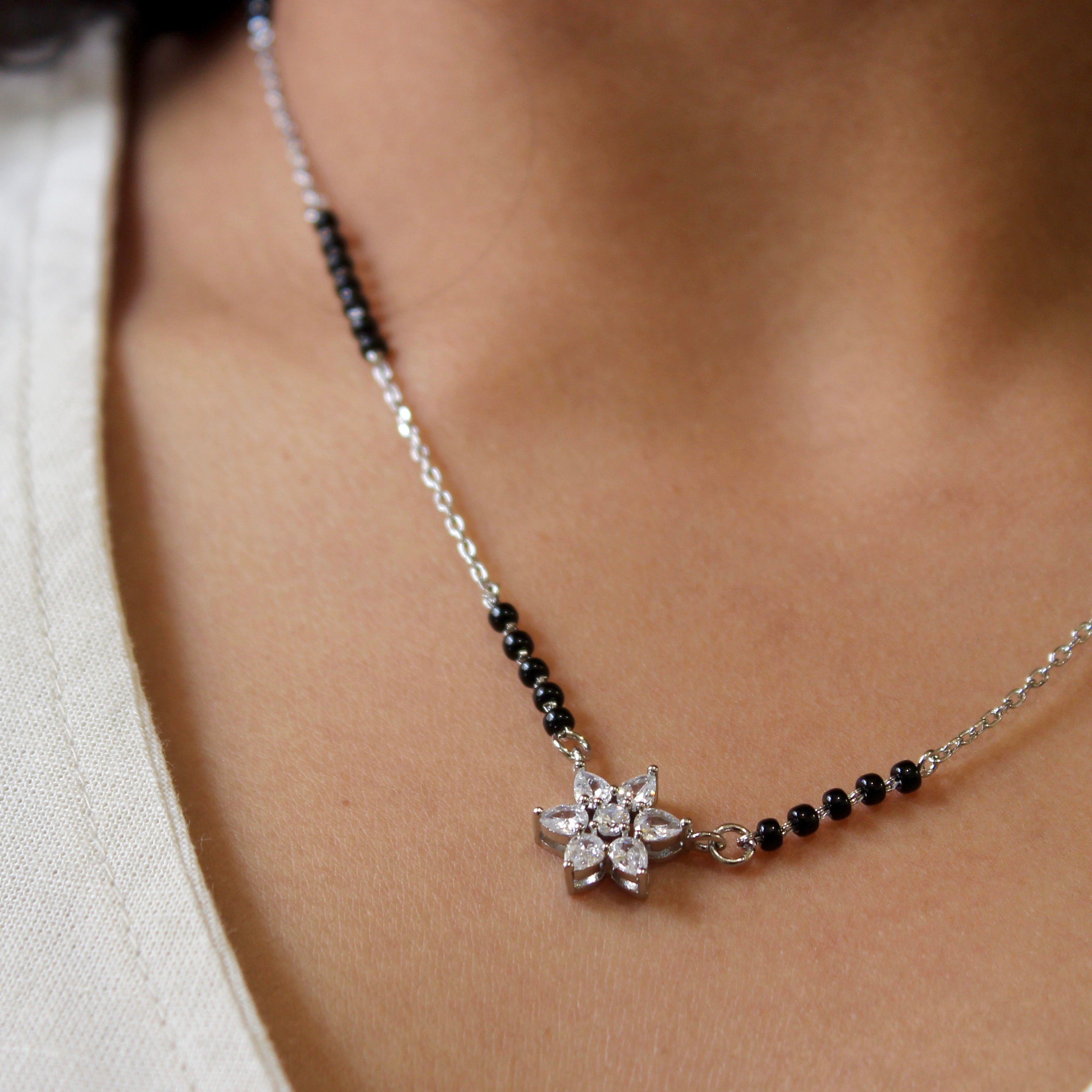 Big Flower Zircon Stones Mangalsutra in 925 Silver