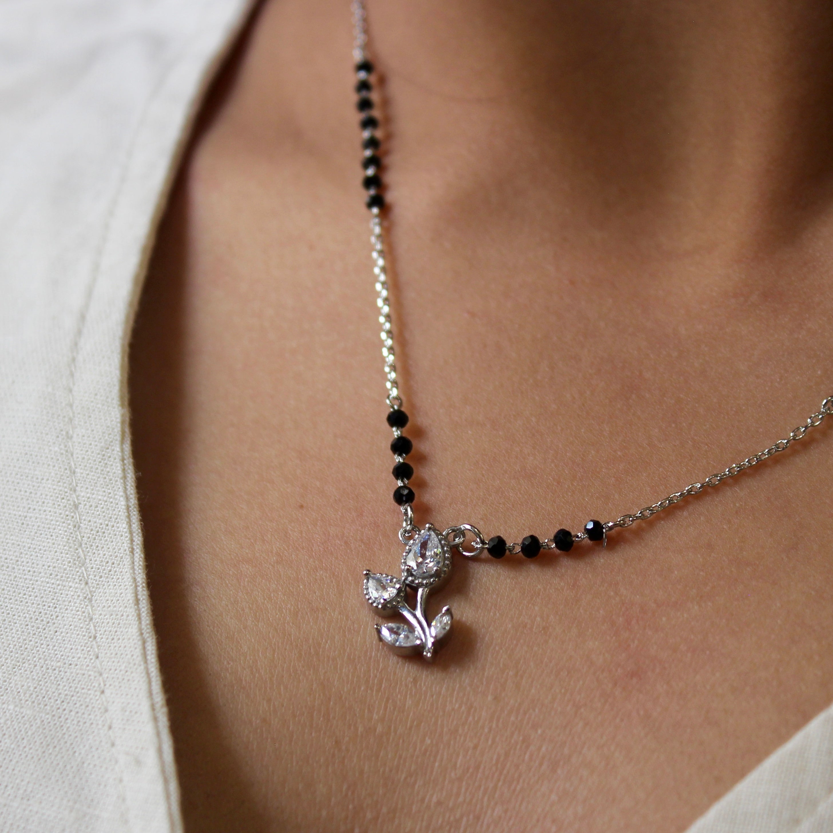 Flower Bouquet Zircon Stones Mangalsutra in 925 Silver