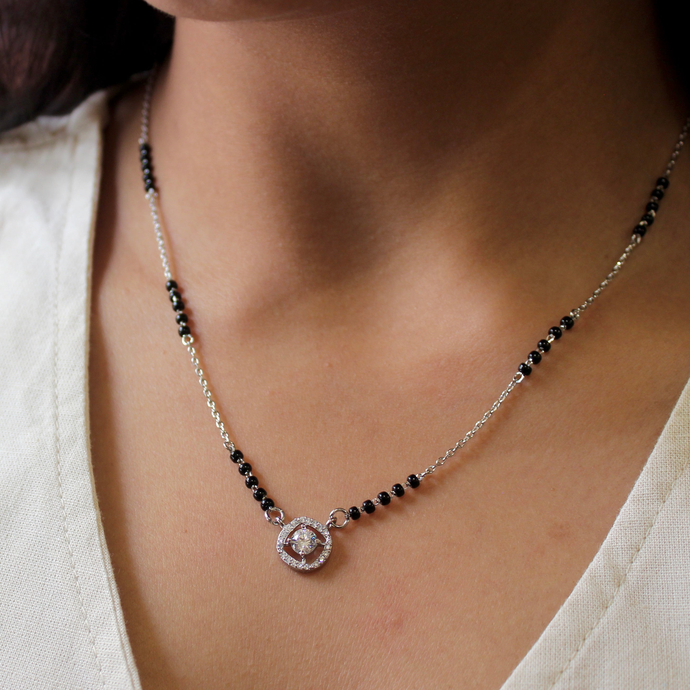 Round Bordered Solitaire Stone Mangalsutra in 925 Silver