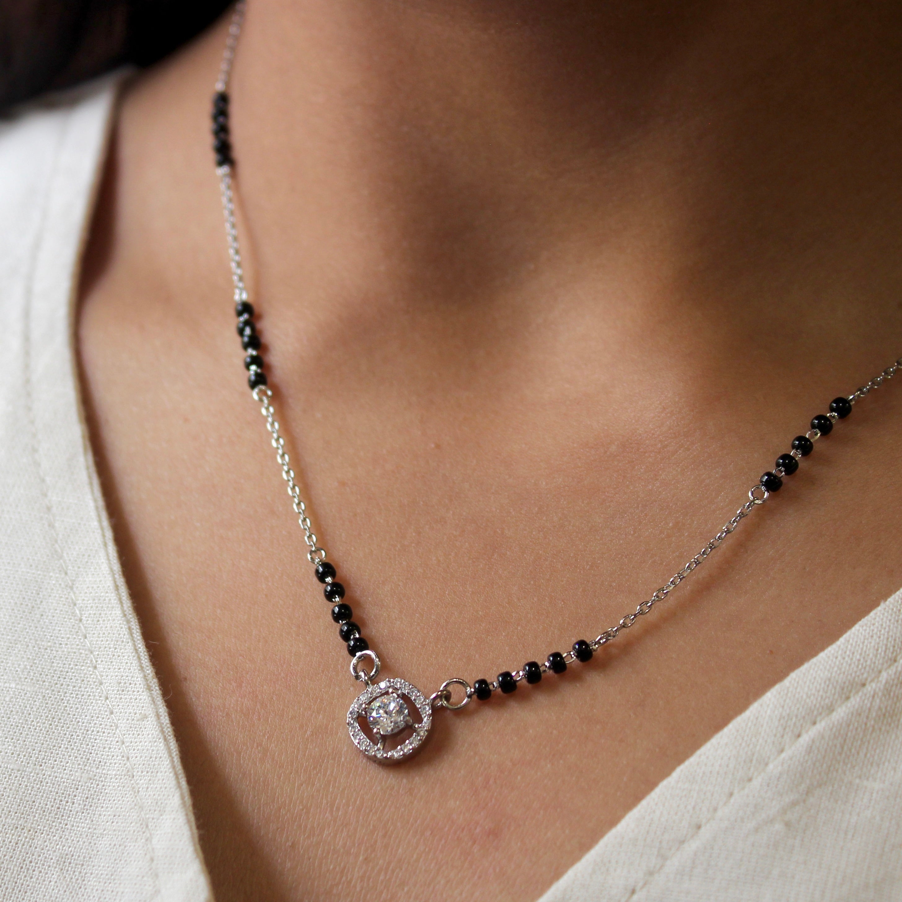 Round Bordered Solitaire Stone Mangalsutra in 925 Silver