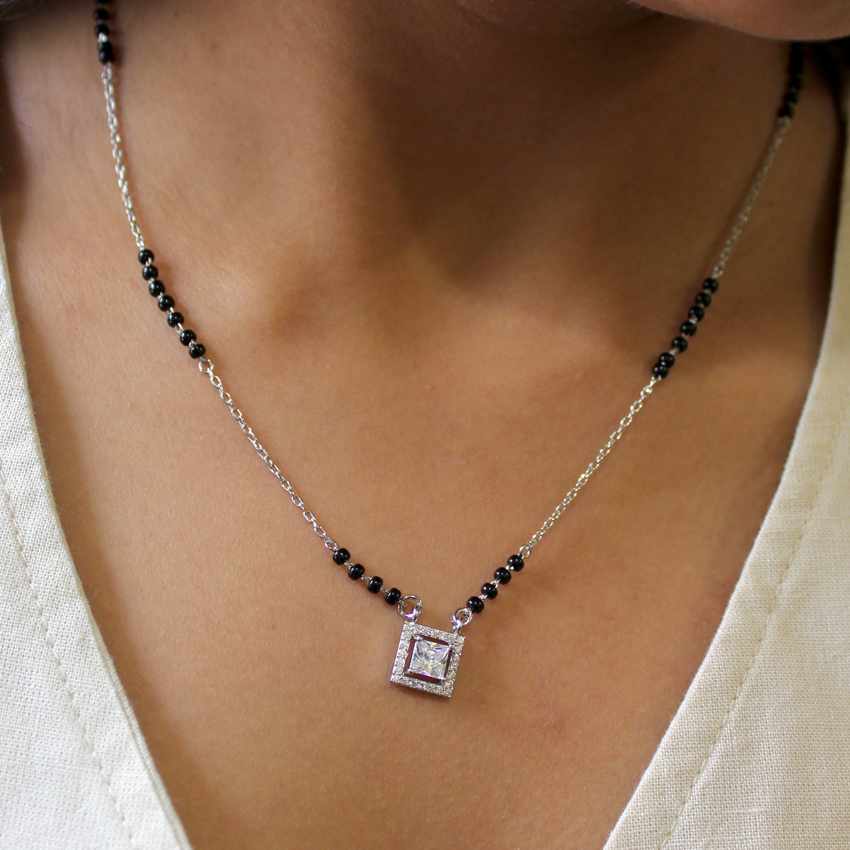 Cubical Solitaire Stone Mangalsutra in 925 Silver
